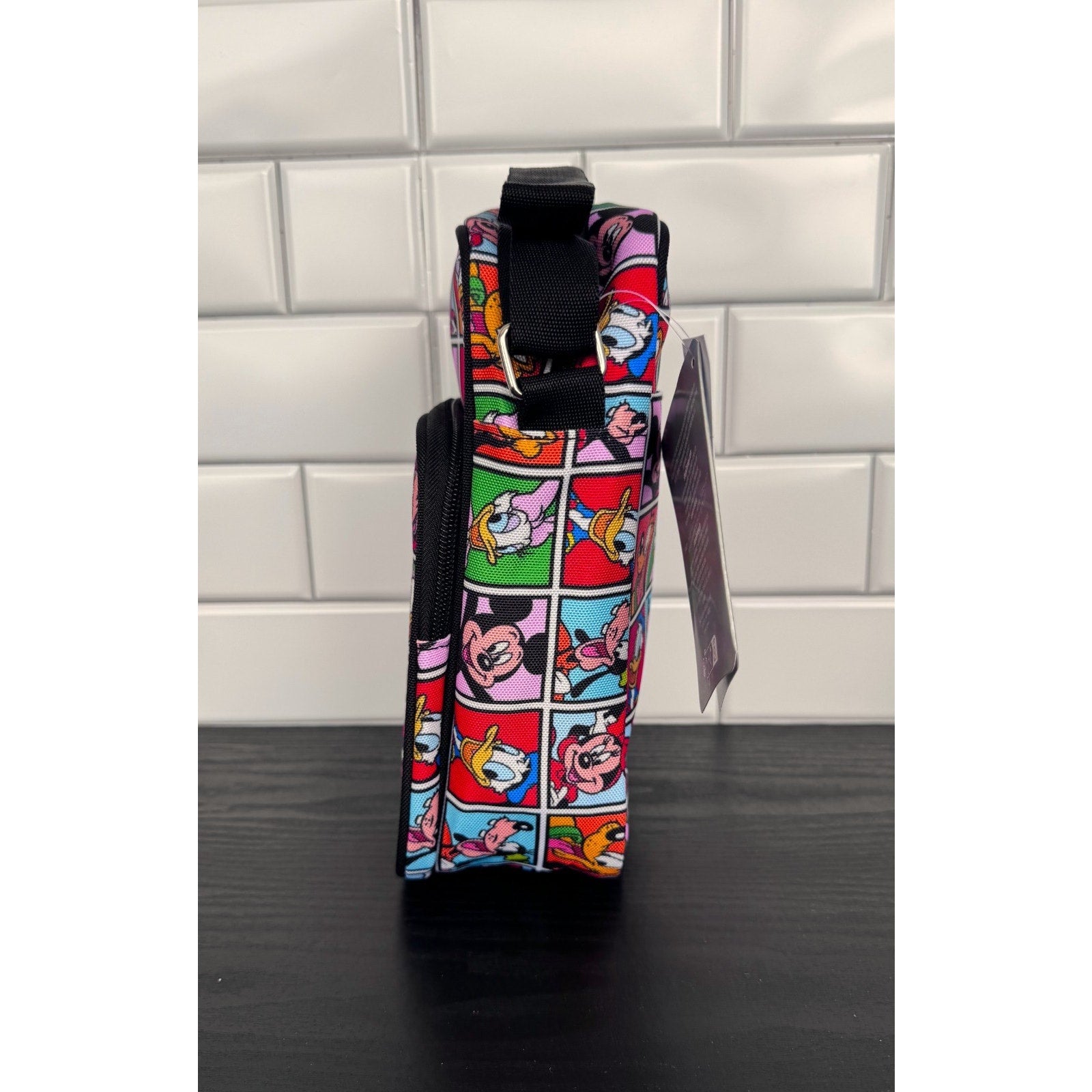 👜✨ Disney Parks Mickey Mouse & Friends Crossbody Bag – NWT ✨👜