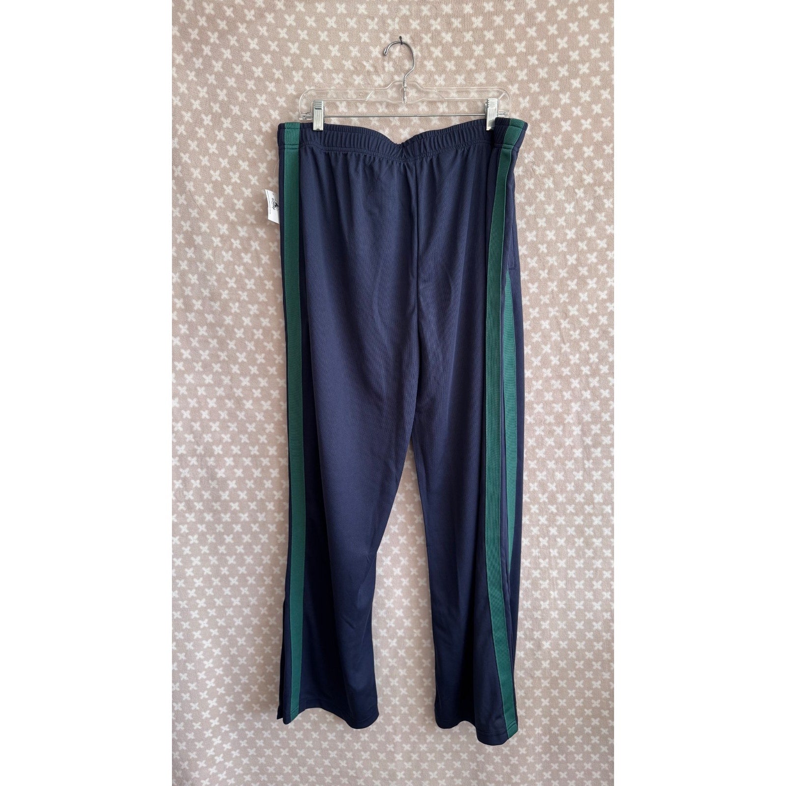 Disney Parks Blue And Green Mickey And Friends Golf Pants Size Large