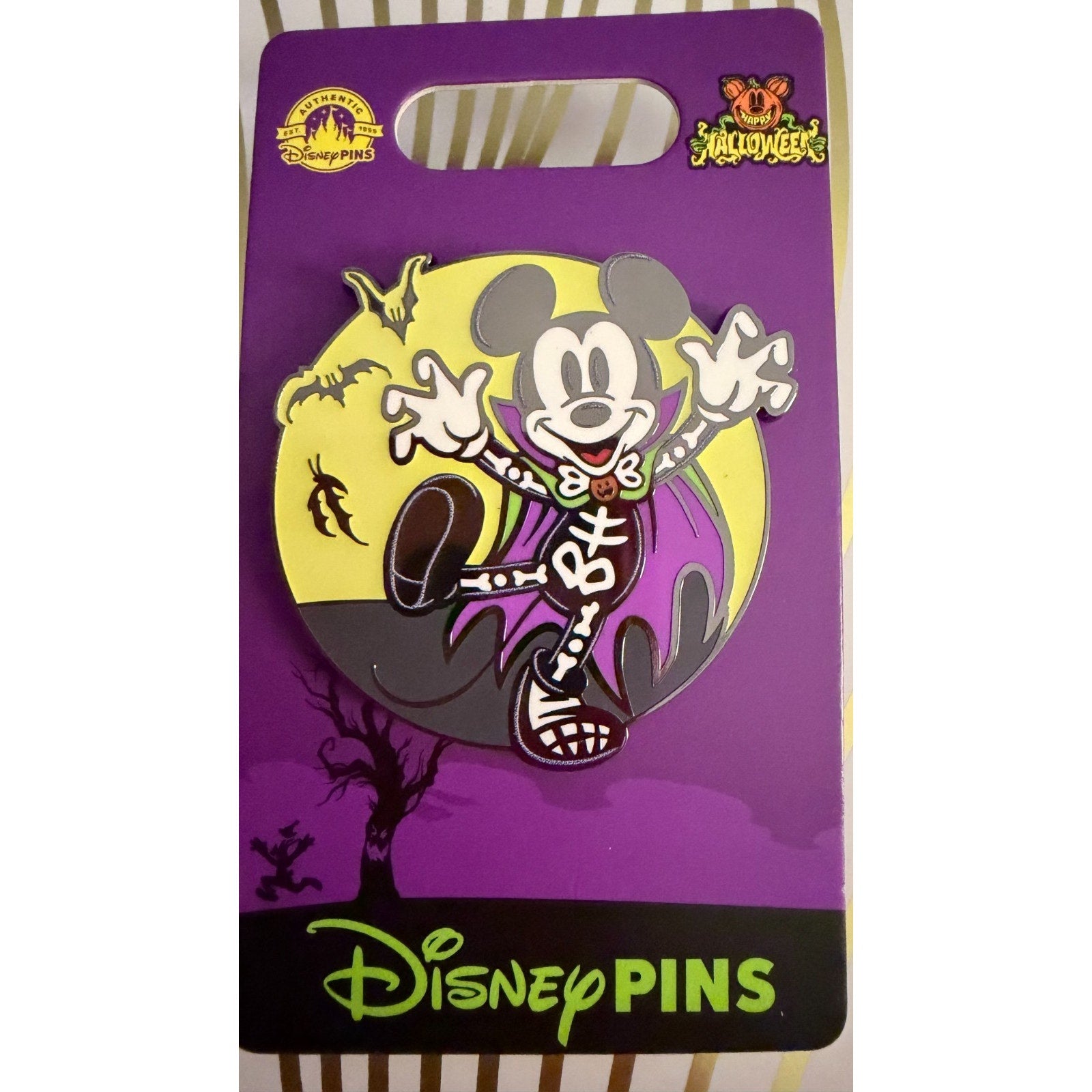 Disney Parks 2024 Happy Halloween Mickey Mouse Skeleton Costume Pin - NEW