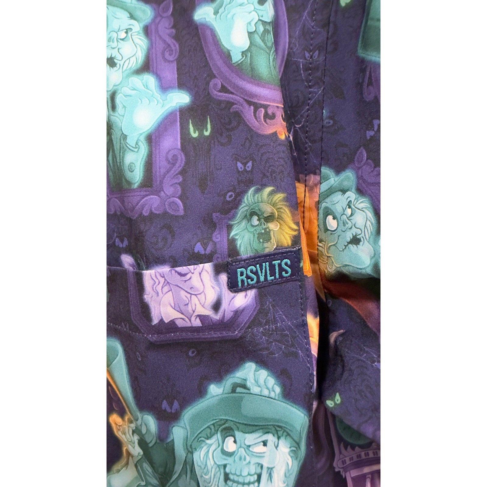 Disney Parks x RSVLTS Haunted Mansion Ghosts & Graves Shirt Medium NWT