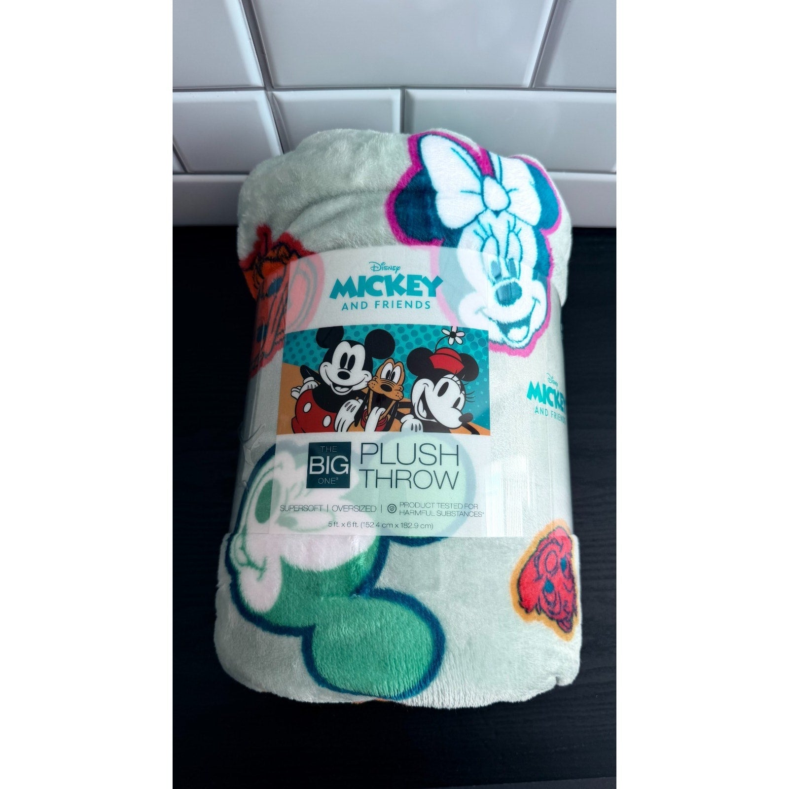 Disney Mickey and Friends Throw Blanket (60"x72") | Supersoft Plush Fleece