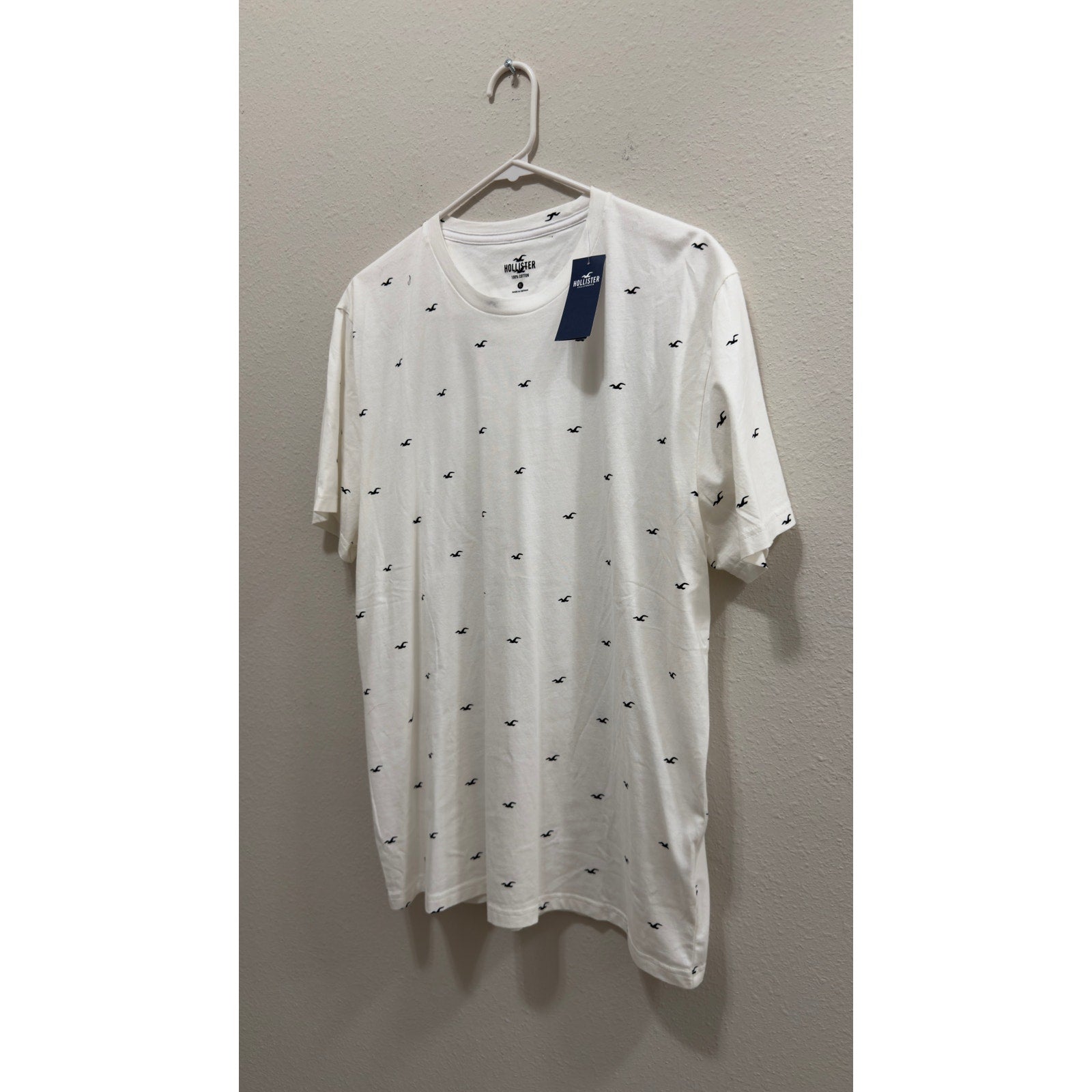 NWT Hollister Men's XL White Seagull All-Over Print Cotton Crewneck T-Shirt