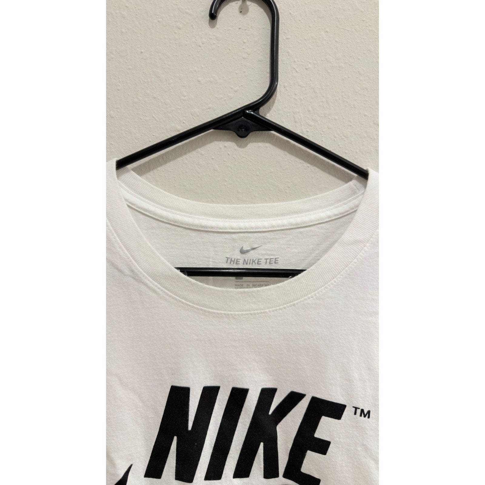 Nike Sportswear Men's Graphic Tee - White / Black Logo - Size XL