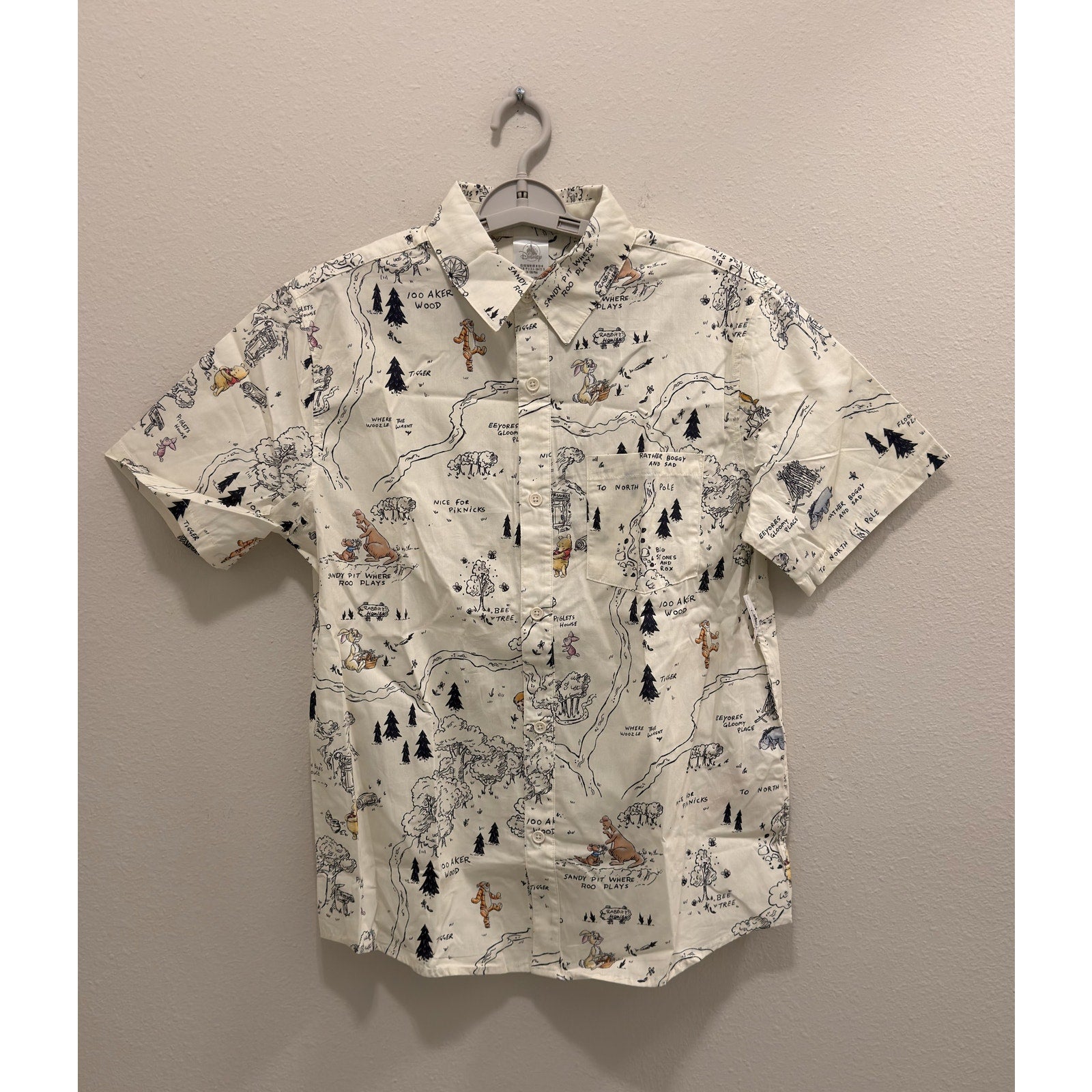 Disney Parks Winnie the Pooh Hundred Acre Wood Map Adult Camp Shirt Medium NWT