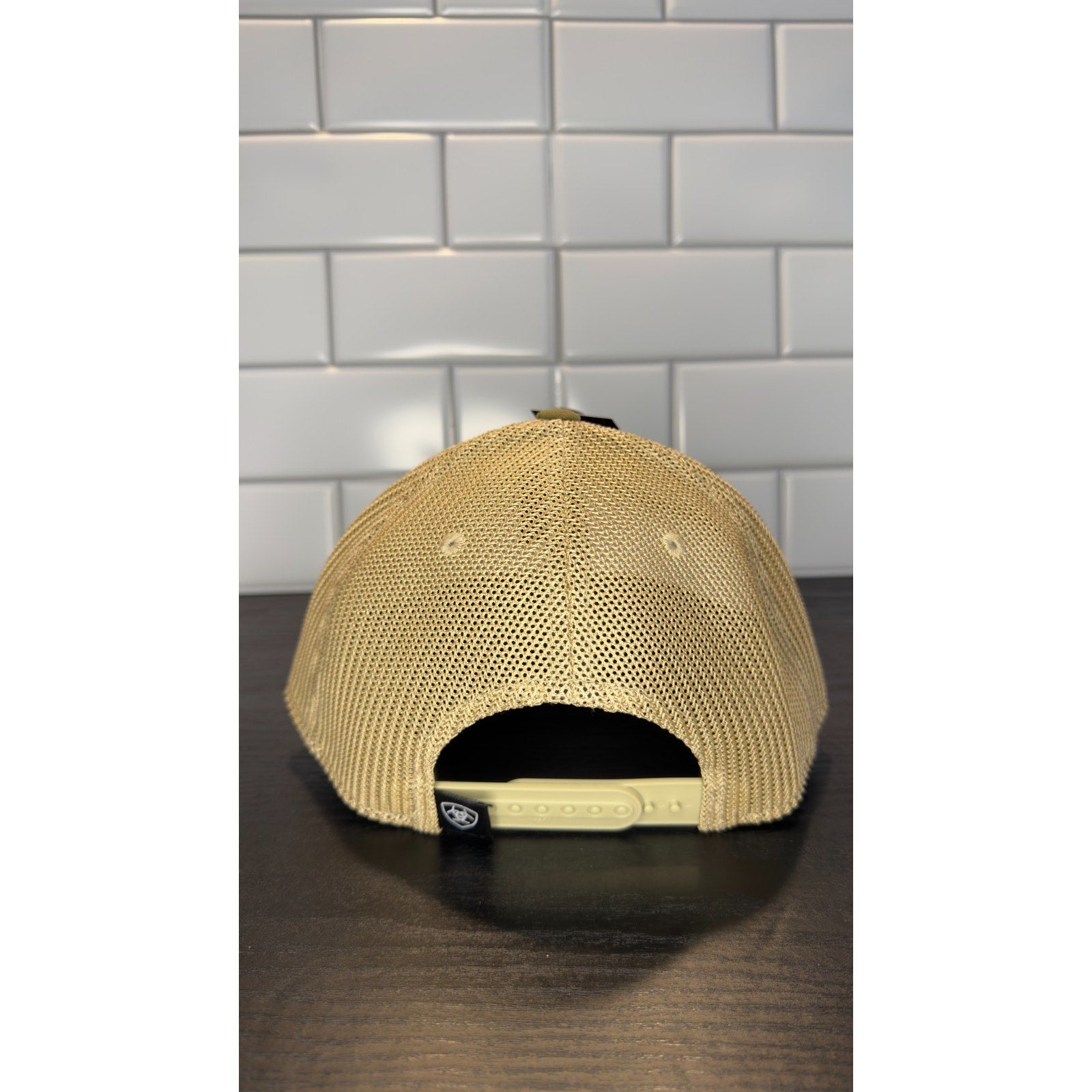Ariat Men’s Aztec Longhorn Mesh Snapback Trucker Cap NWT