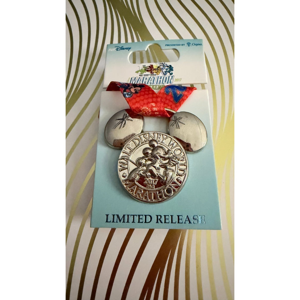 Disney 2017 runDisney WDW Marathon 26.2 MILES Mickey Mouse Medal Pin NEW