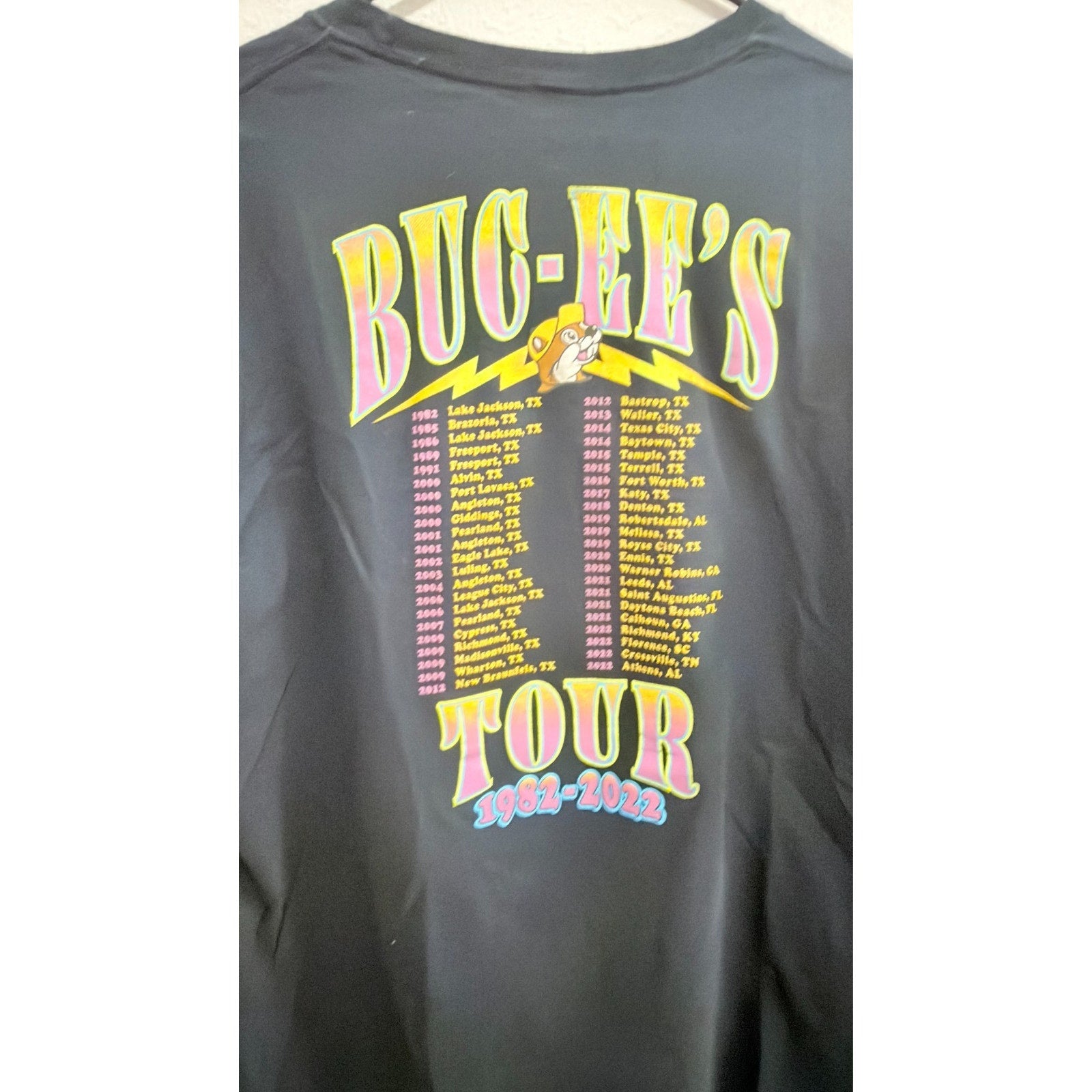 Buc-ee’s "Beaver Believer" Tour T-Shirt - 40th Anniversary (1982-2022) - Adult L