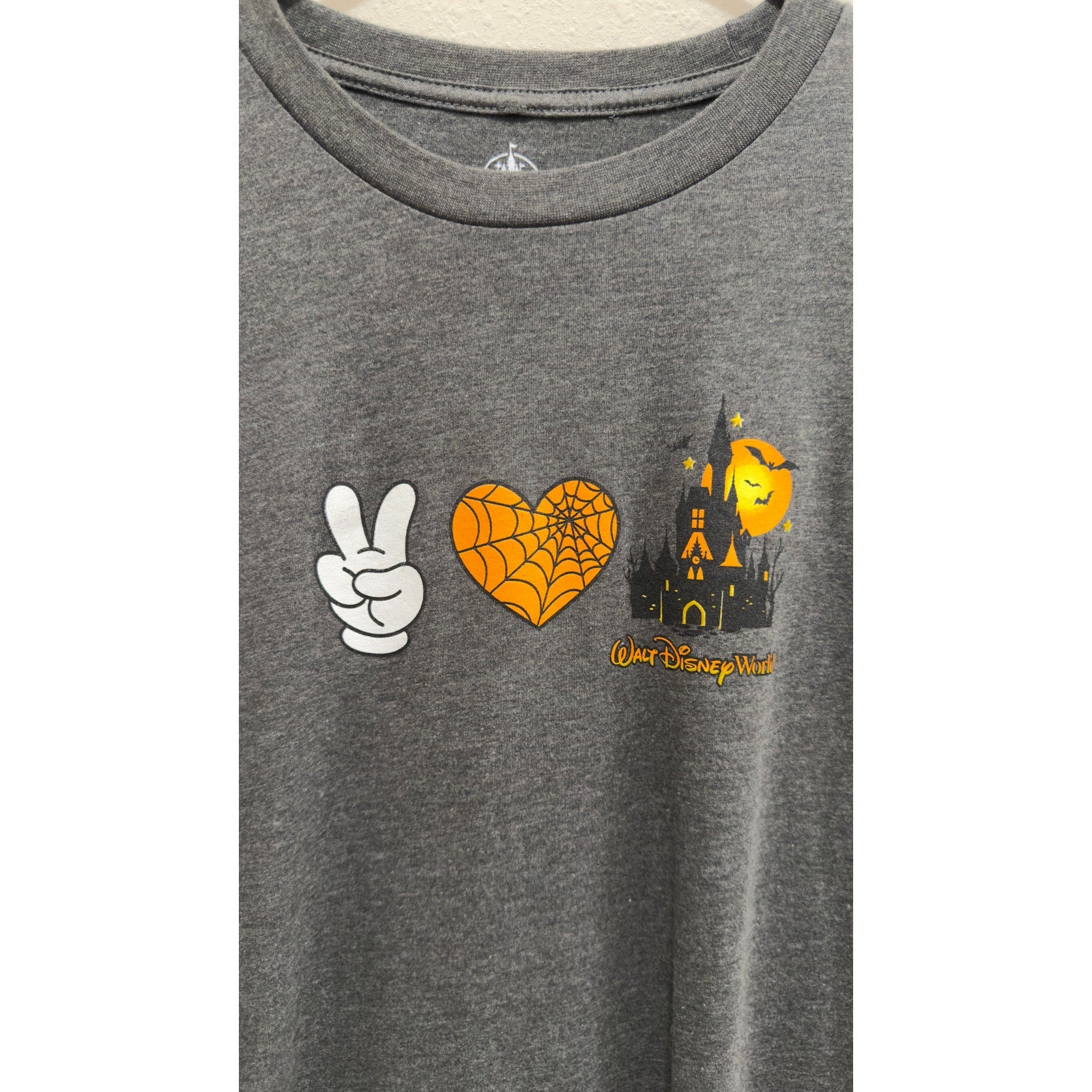 Disney Parks Walt Disney World Halloween Peace Heart Castle T-Shirt Large NWT
