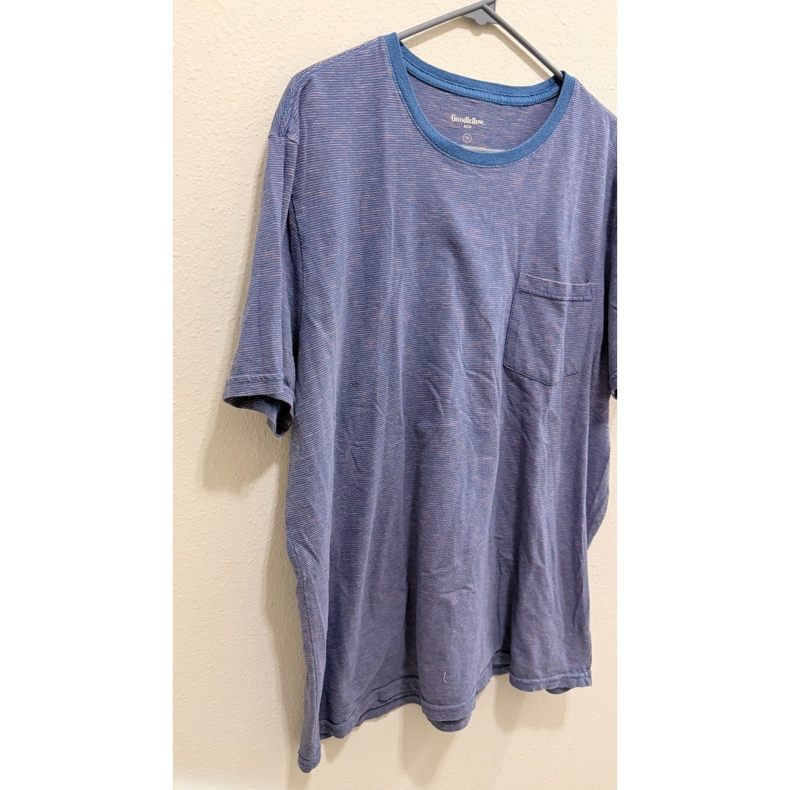 Men’s Goodfellow & Co Striped T-Shirt - Blue & Pink - Adult XL - Preowned