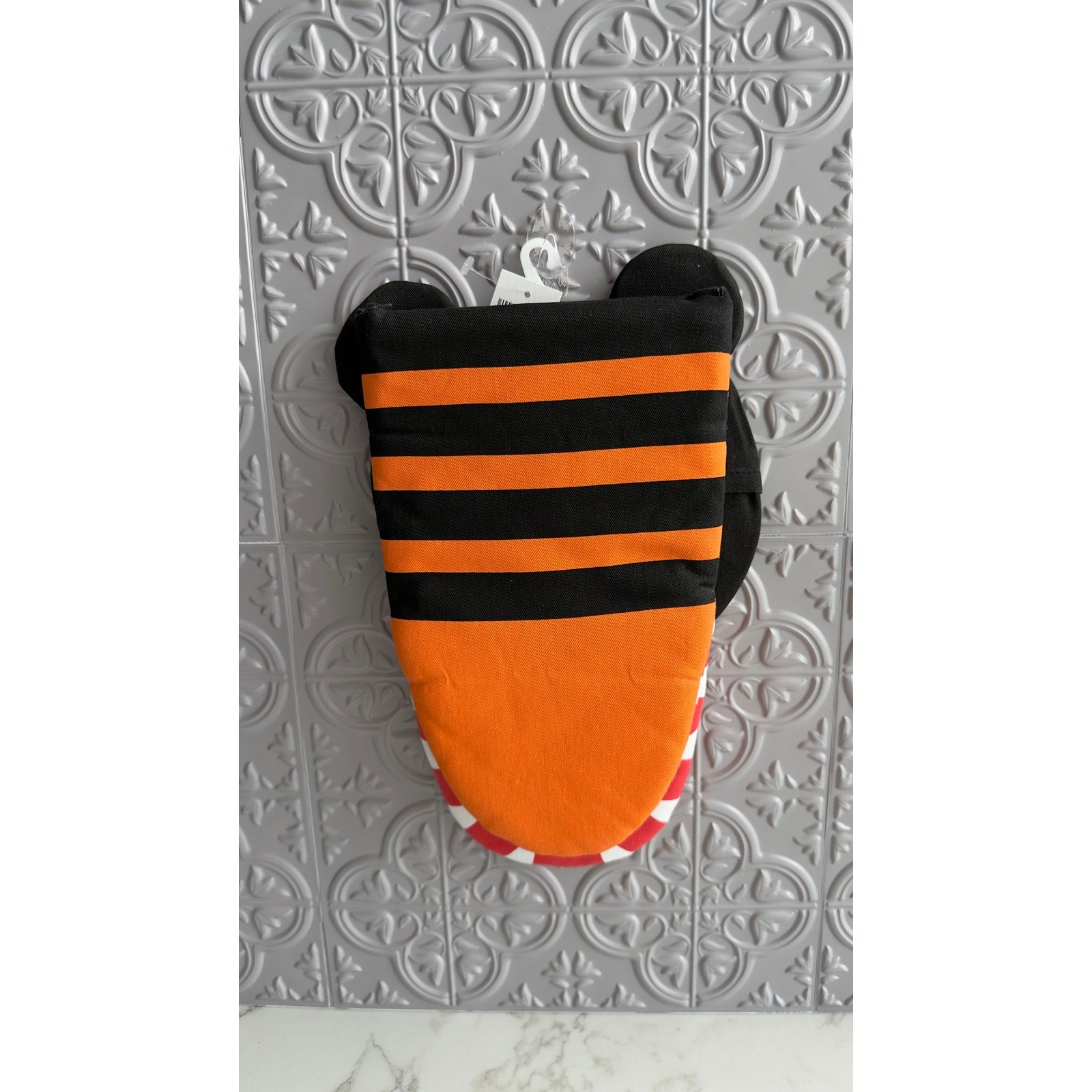 Disney Parks Nightmare Before Christmas Potholder Oven Mitt Set NWT