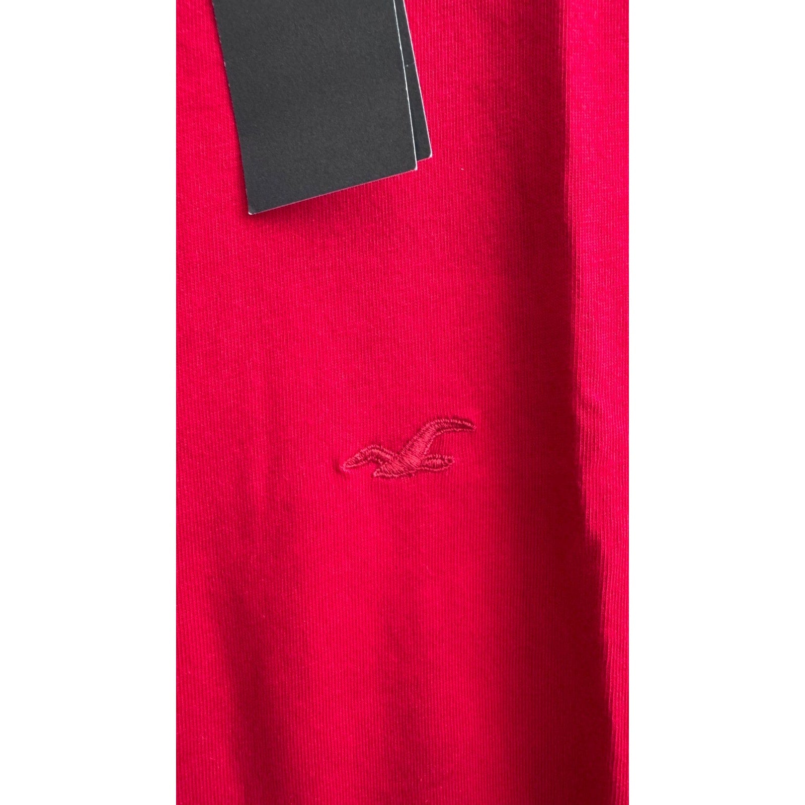 Hollister Men’s Red T-Shirt Size XL Short Sleeve Soft 100% Cotton