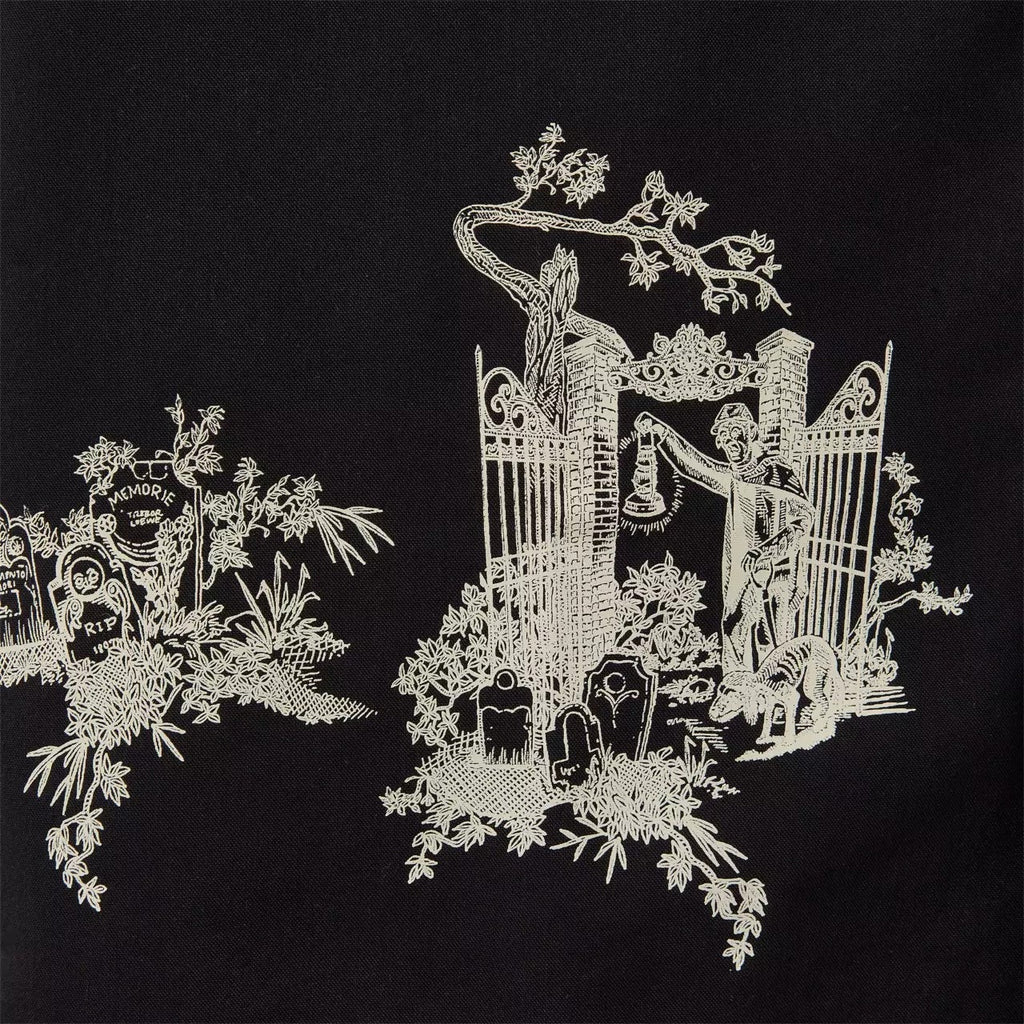 NWT The Haunted Mansion Our Universe Men’s Woven Button-Down Shirt – Large