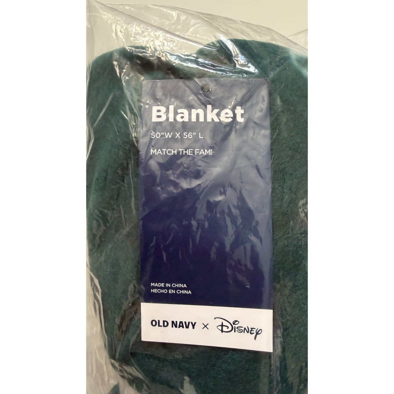 NWT Old Navy x Disney Mickey Mouse Logo-Graphic Fleece Blanket