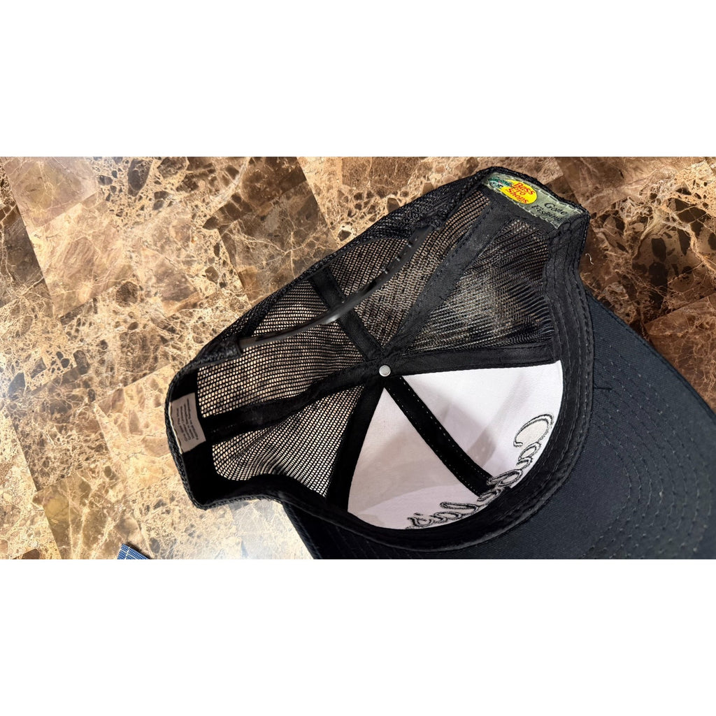 NWOT Cabela's Flex-Fit Mesh-Back Cap - Black/White