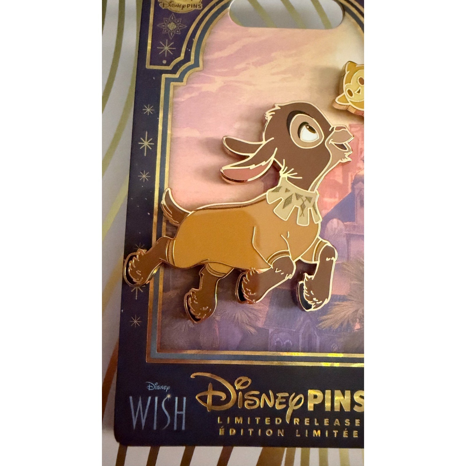 Disney 2023 WISH Movie Pin Set STAR & VALENTINO Limited Release 2-Pin Set NEW