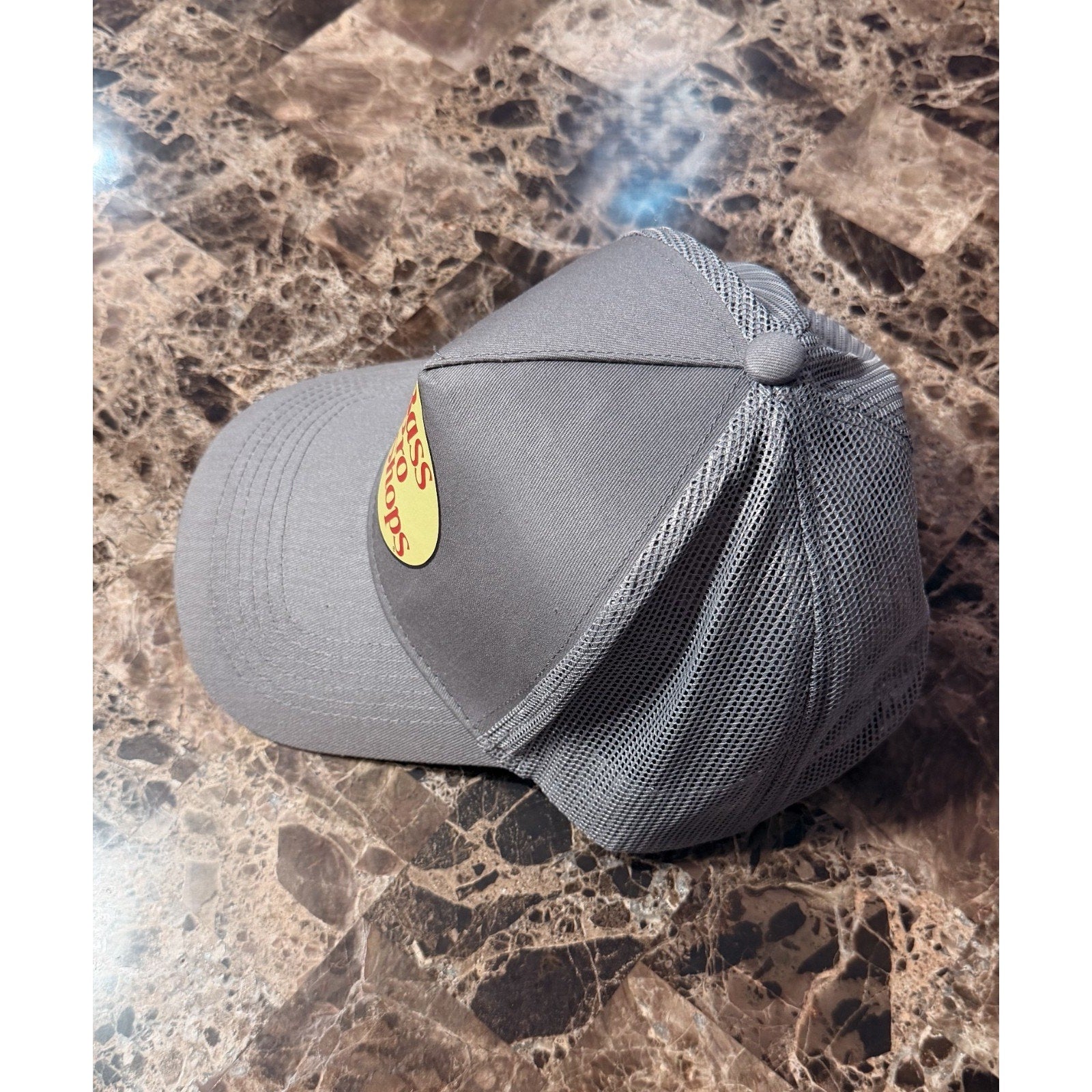 NWT Bass Pro Shops Mesh Trucker Cap - Gray