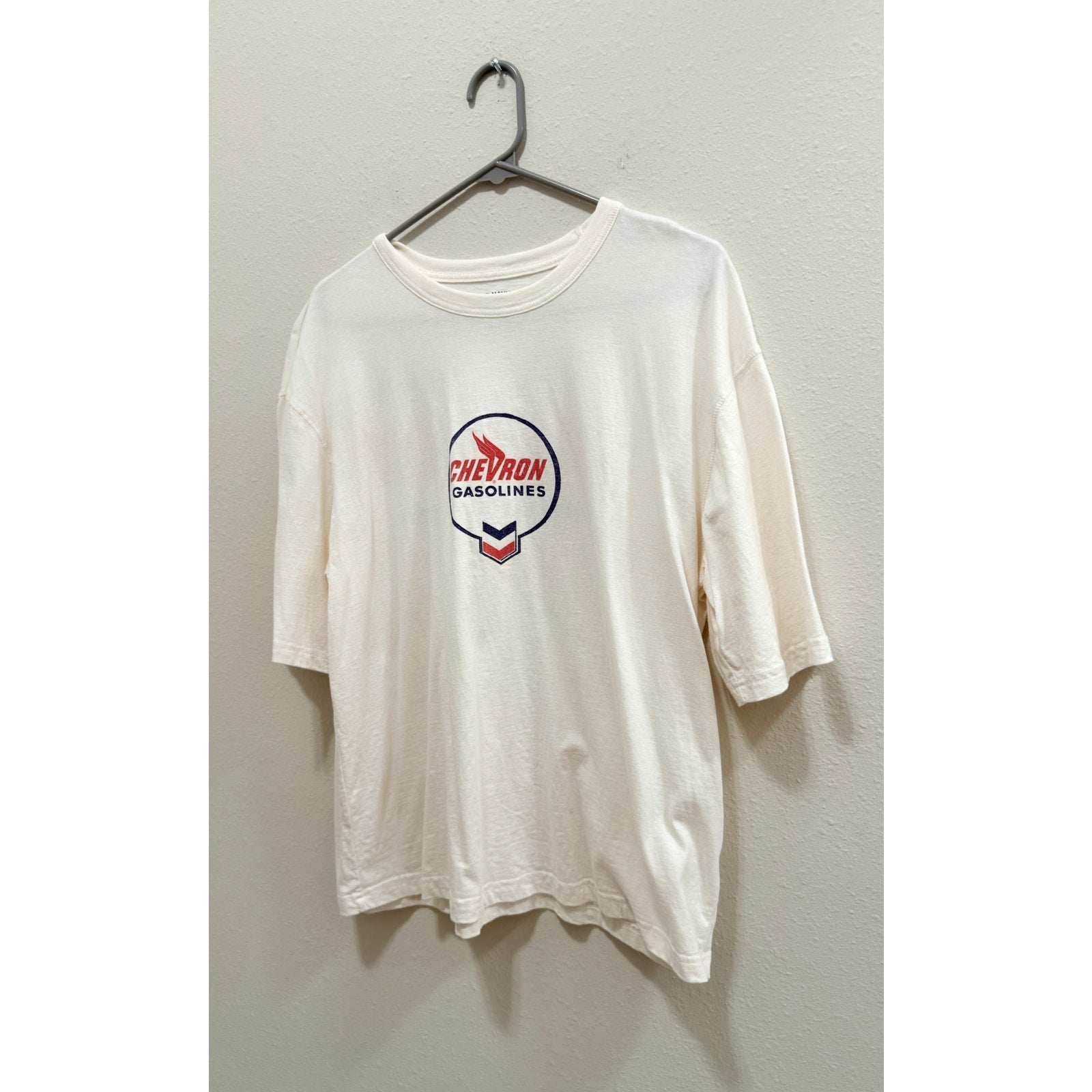 Old Navy Licensed Chevron Gasolines Graphic Cropped T-Shirt Medium NWT
