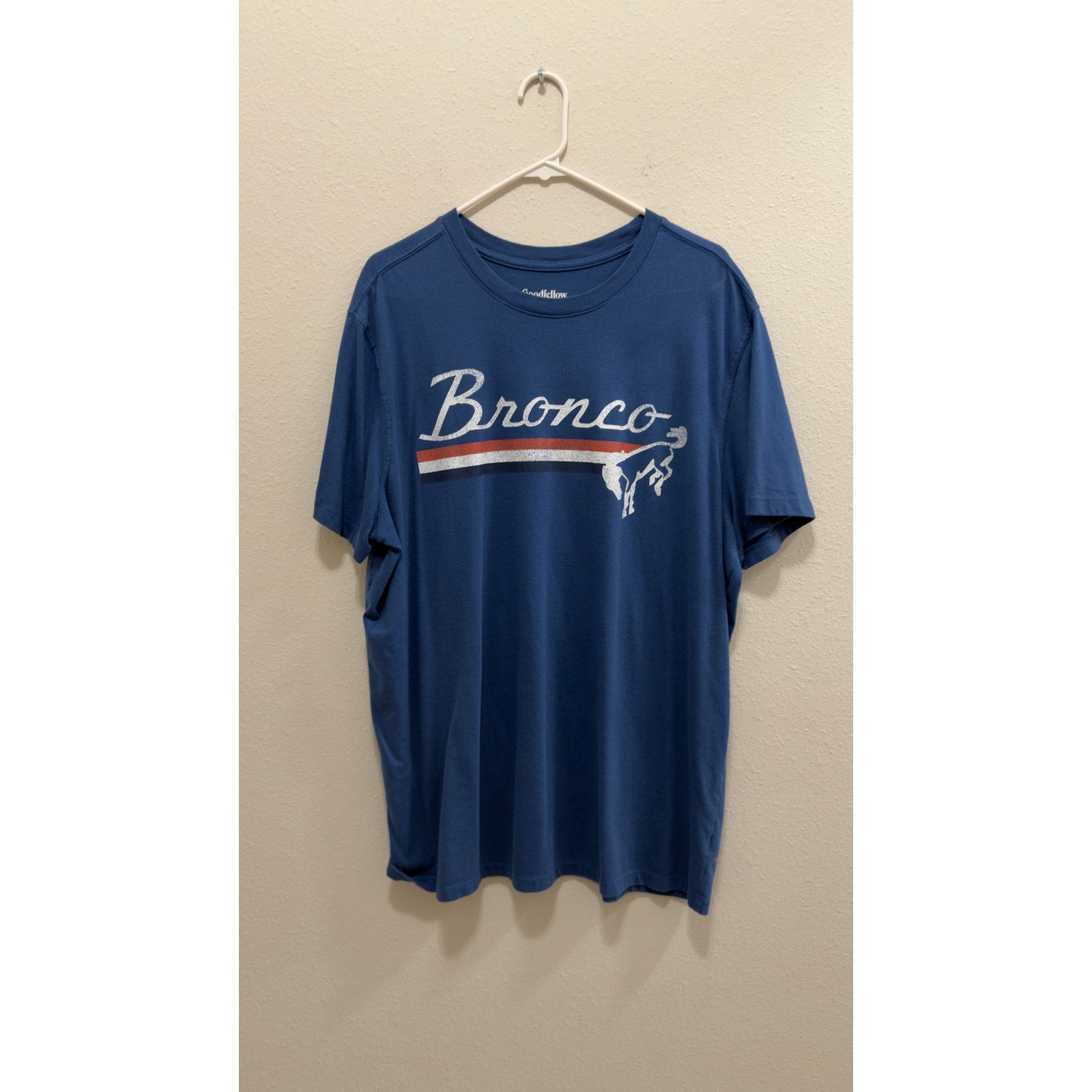 Goodfellow & Co. Men's Ford Bronco Licensed Graphic T-Shirt Blue Size XL