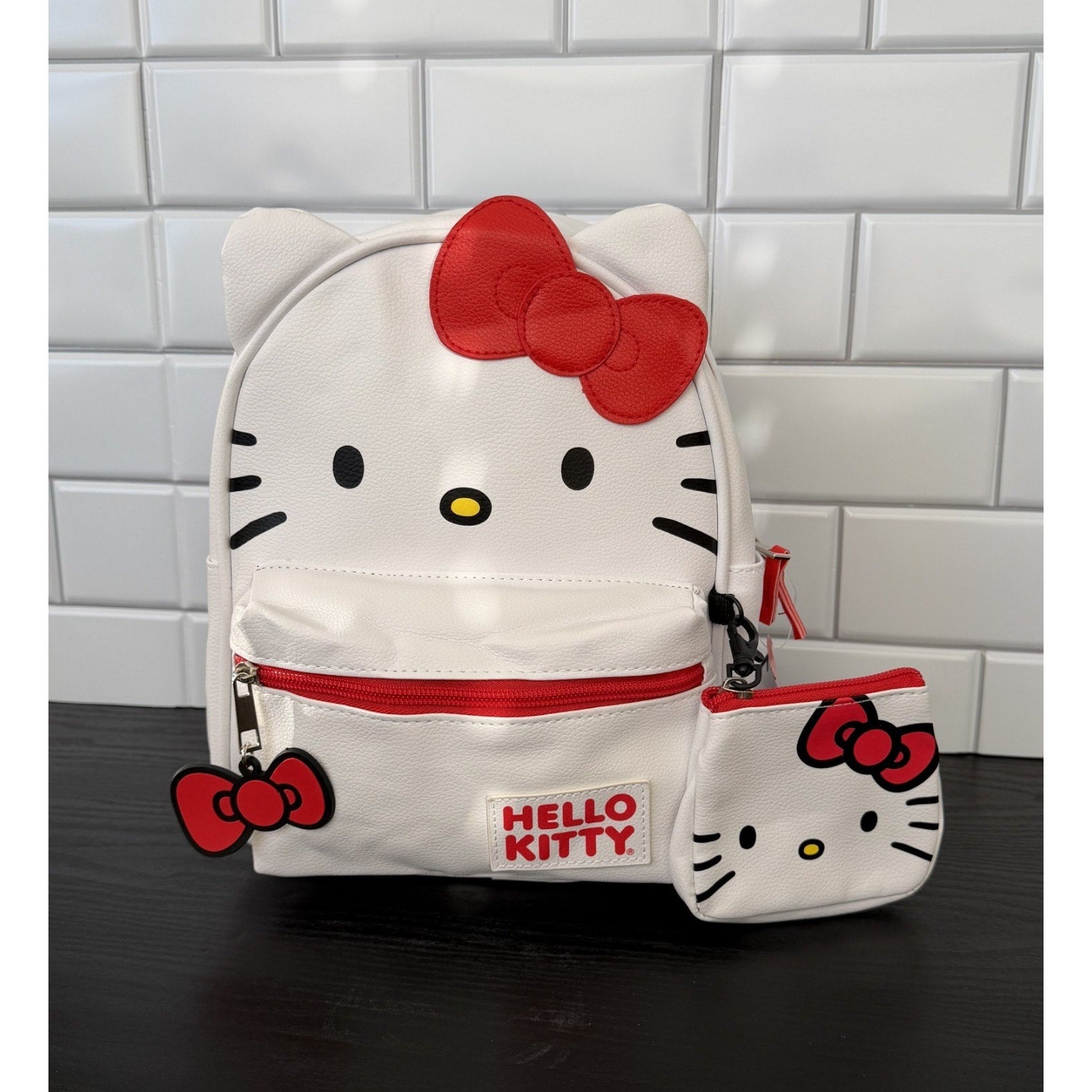 NEW Hello Kitty Mini Backpack and Coin Purse Set