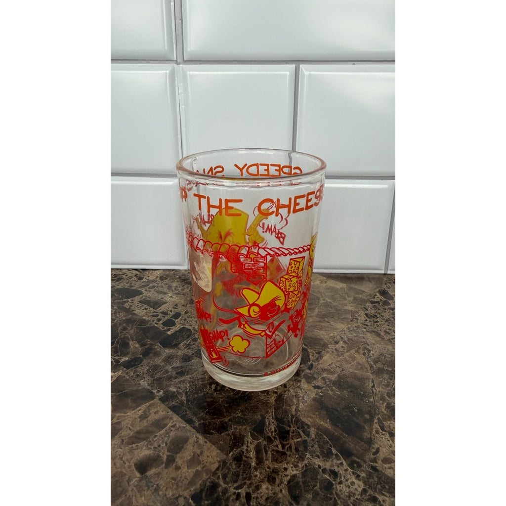 Vintage 1974 Looney Tunes "Speedy Snaps Up The Cheese" Glass
