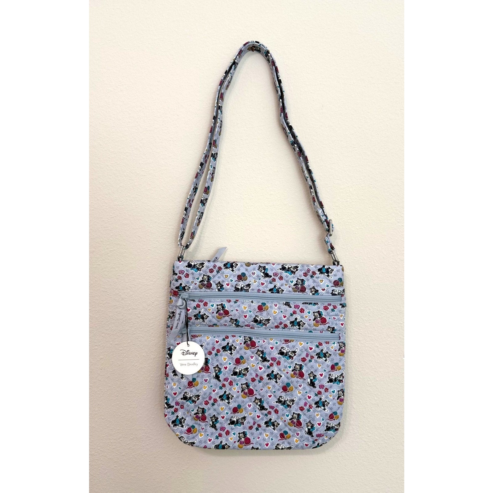 NWT Vera Bradley Disney Playful Figaro Triple Zip Hipster Pinocchio