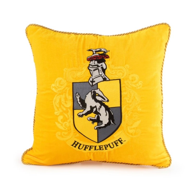 Harry Potter Hufflepuff 20" x 20" Decorative Pillow NEW