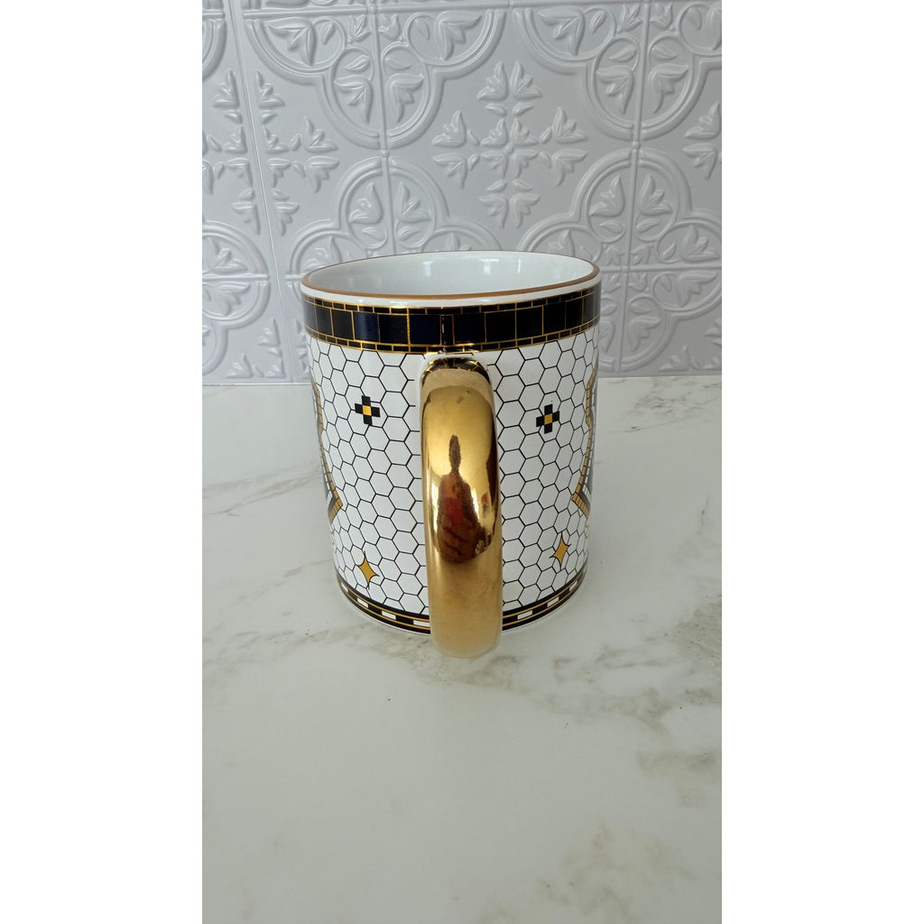 Harry Potter Hogwarts Crest Mosaic Ceramic Coffee Mug Gold Handle 20oz NWT