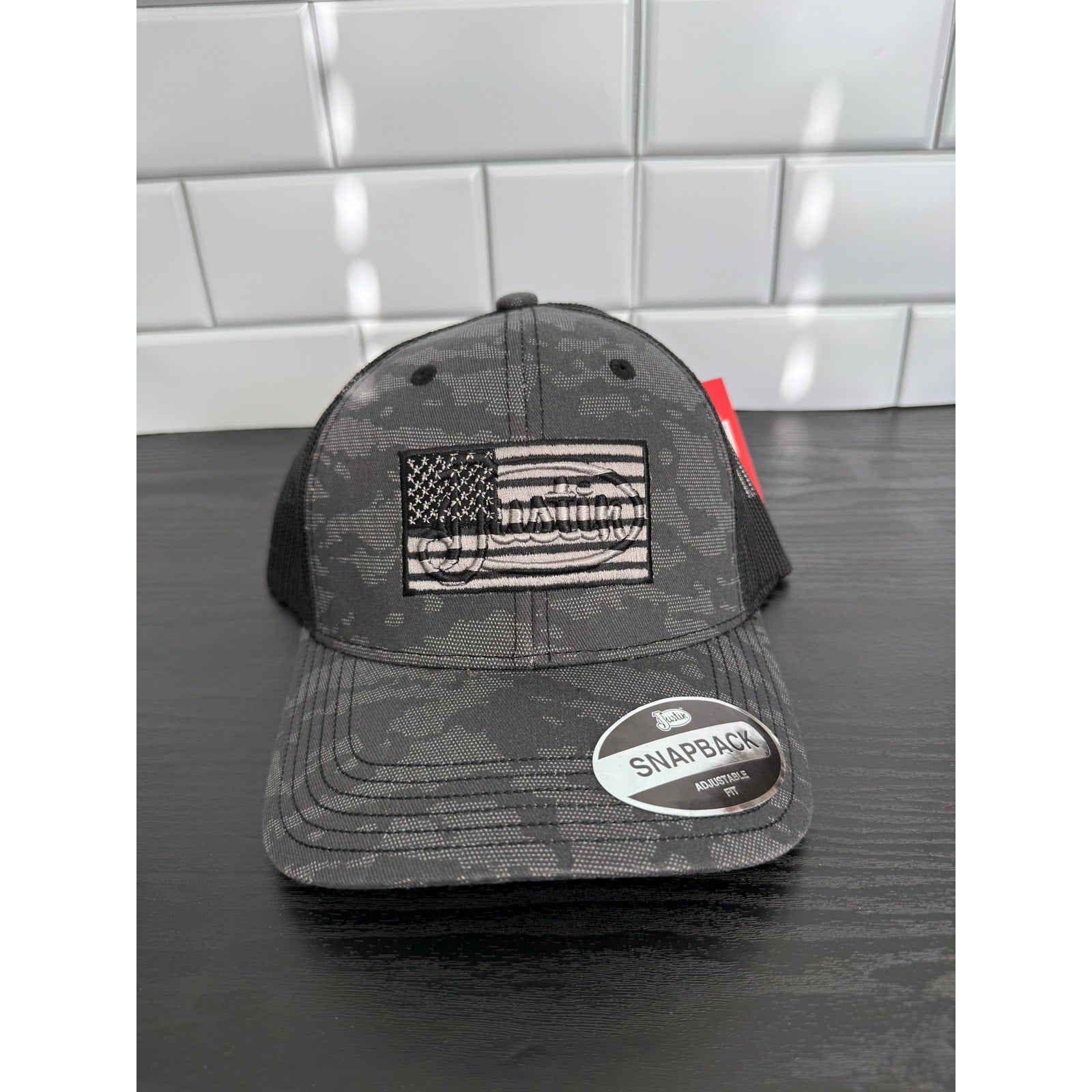Justin Boots American Flag Camo Mesh Back Cap – NWT