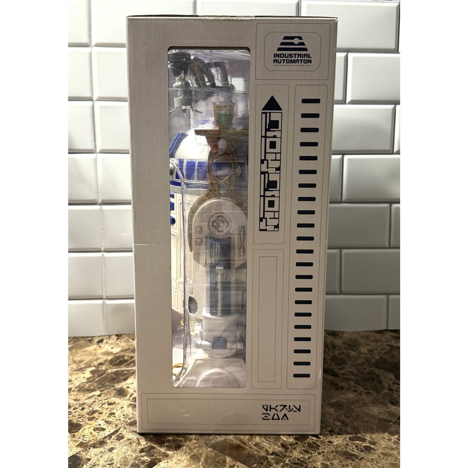 Disney Star Wars Galaxy's Edge R2-D2 RC Interactive Droid with Serving Tray NIB