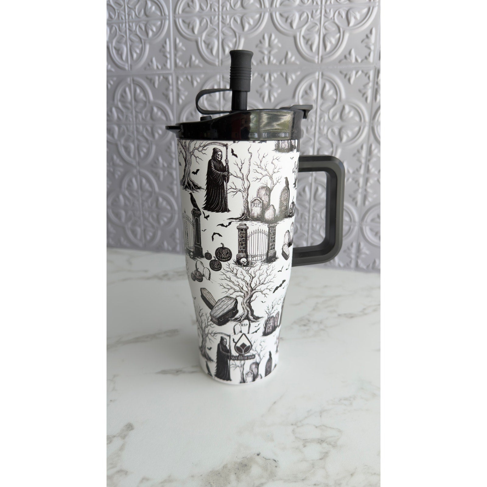 Wellness 30 oz Stainless Steel Tumbler Halloween Graveyard Grim Reaper NWT