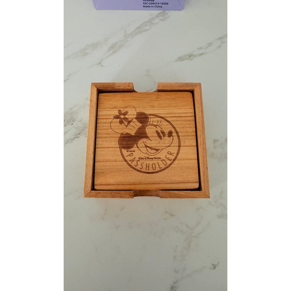 Walt Disney World Passholder 2019Food/Wine Minnie Mouse Wooden Coaster Set NIB