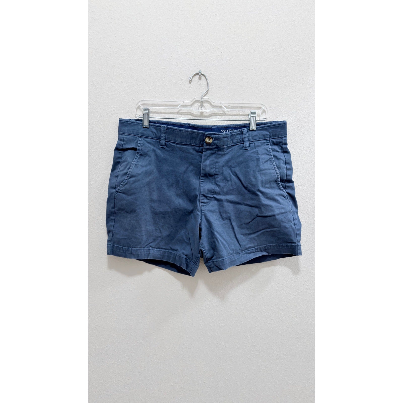 Crown & Ivy Men's Motion Flex Chino Shorts - Navy, Size 36 (Preowned)