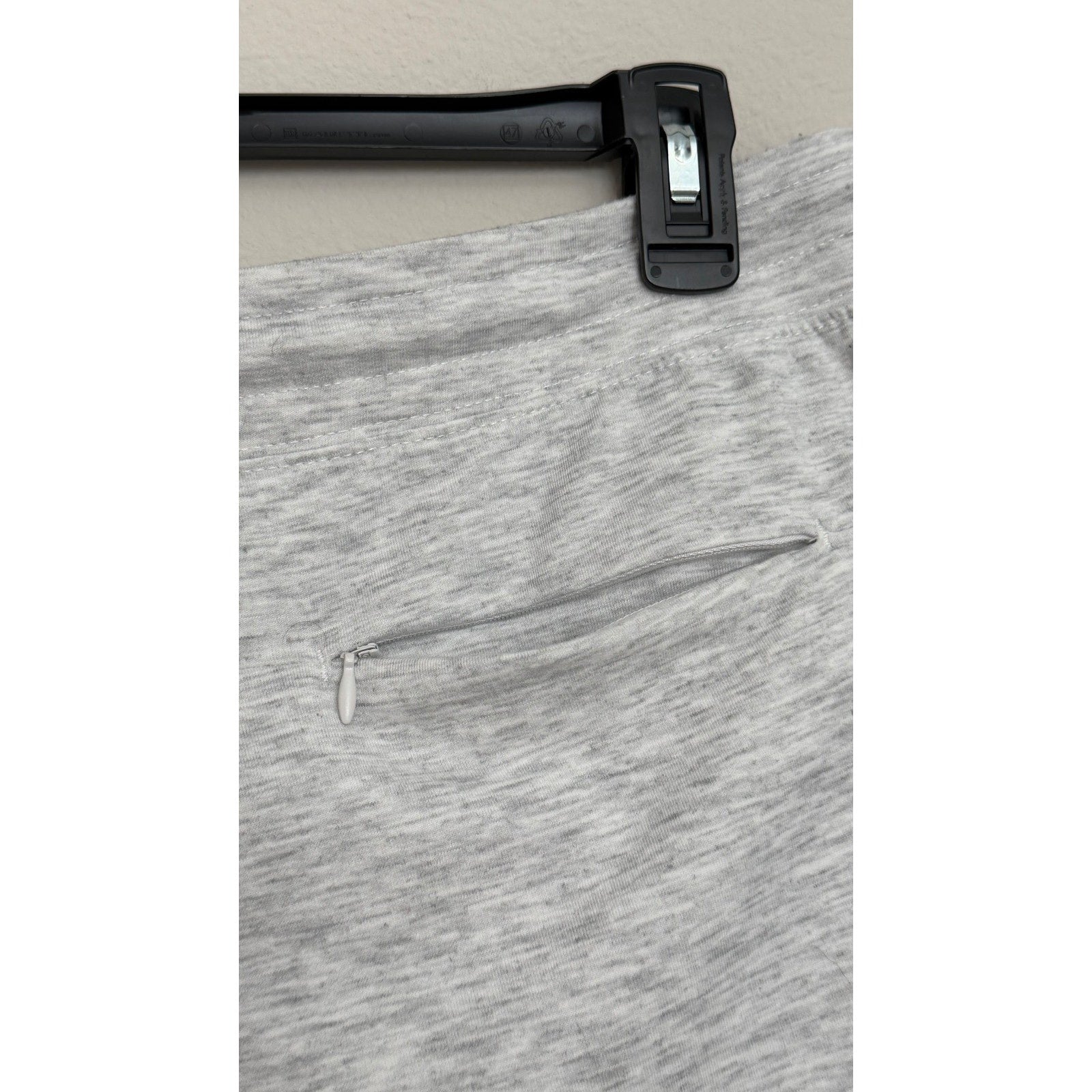 Athletic Works DRIWORKS Jogger Sweatpants - Gray/Grey - Large (36-38)
