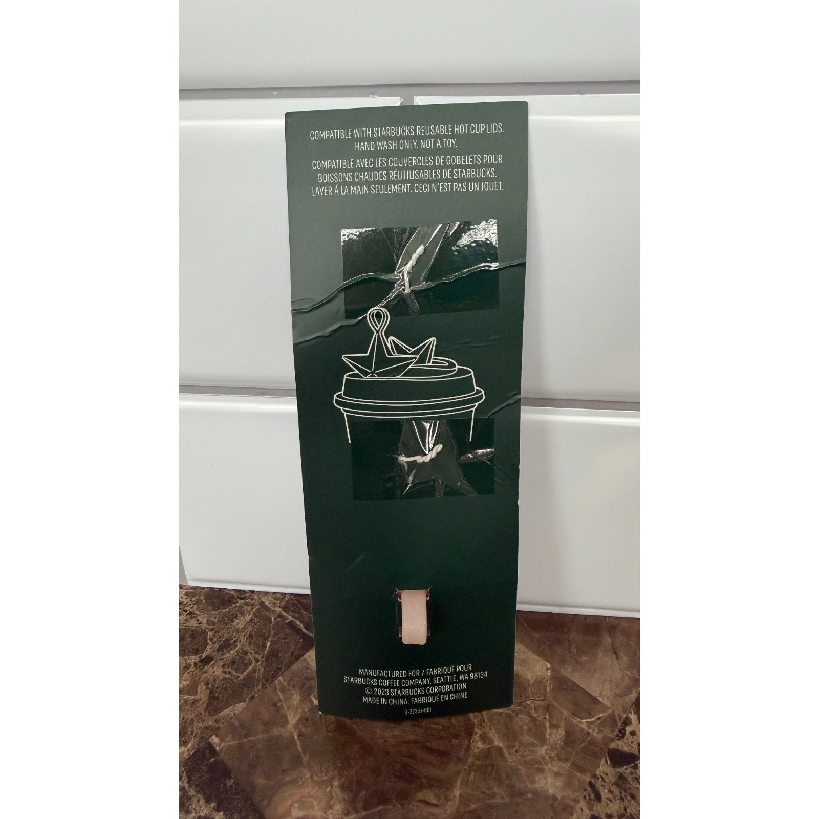 Starbucks 2023 Holiday Pink Star Reusable Silicone Hot Cup Lid Stopper NEW