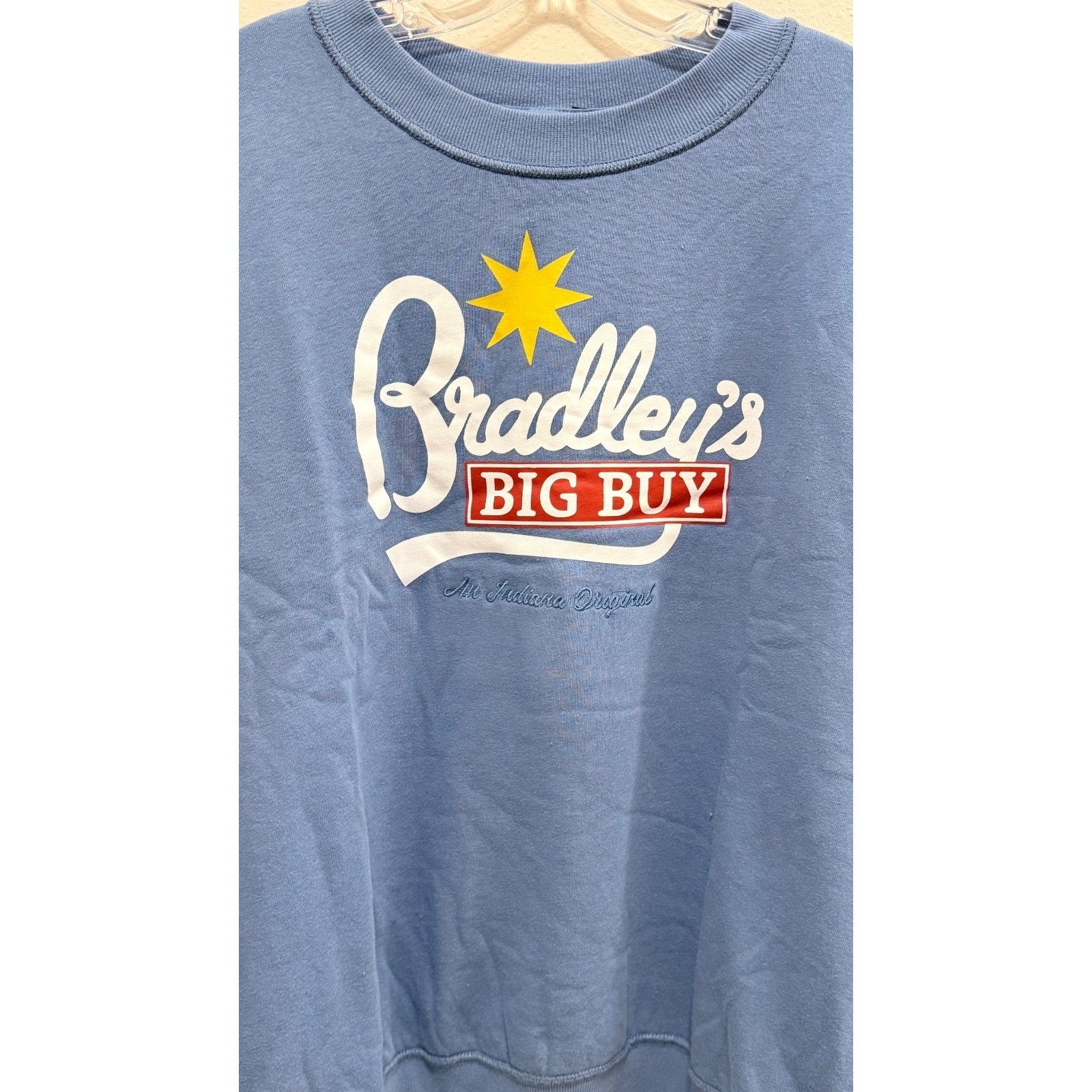 NEW Stranger Things Bradley's Big Buy Sweatshirt No Boundaries Men's Medium
