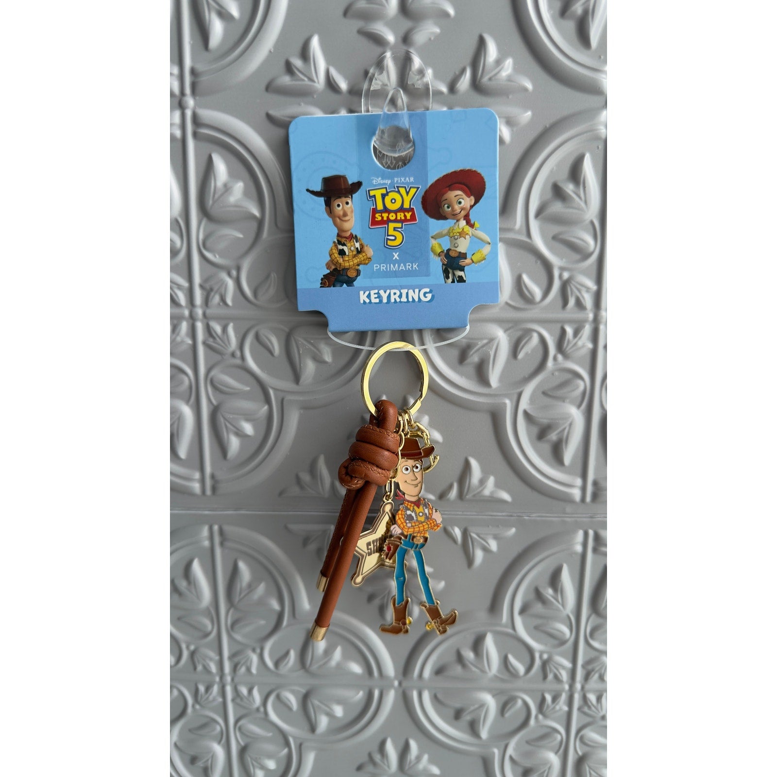 Disney x Primark Pixar Toy Story 5 Woody Keyring Keychain Sheriff Star NEW