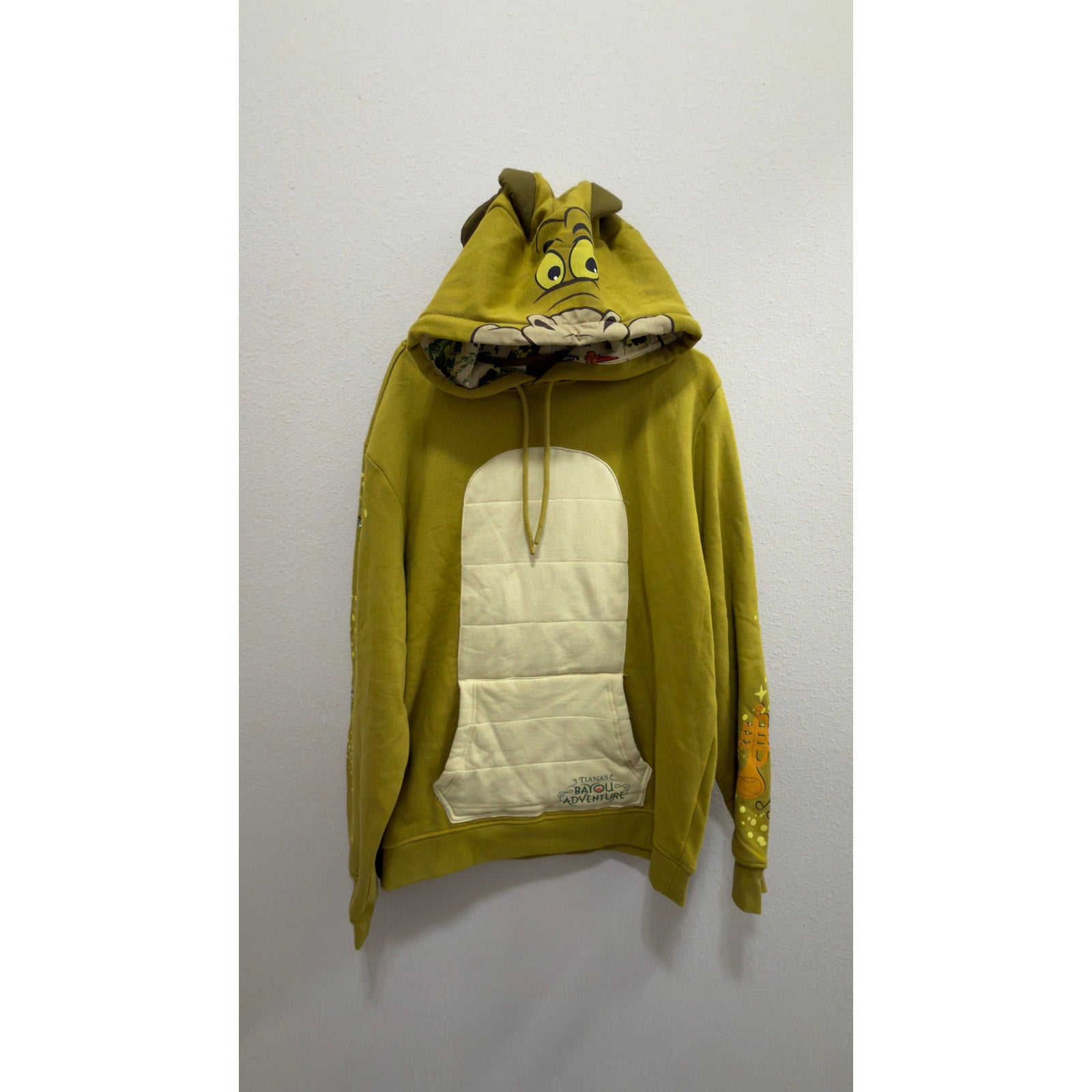 Tiana's Bayou Adventure Louis Costume Pullover Hoodie NWT Adult Large
