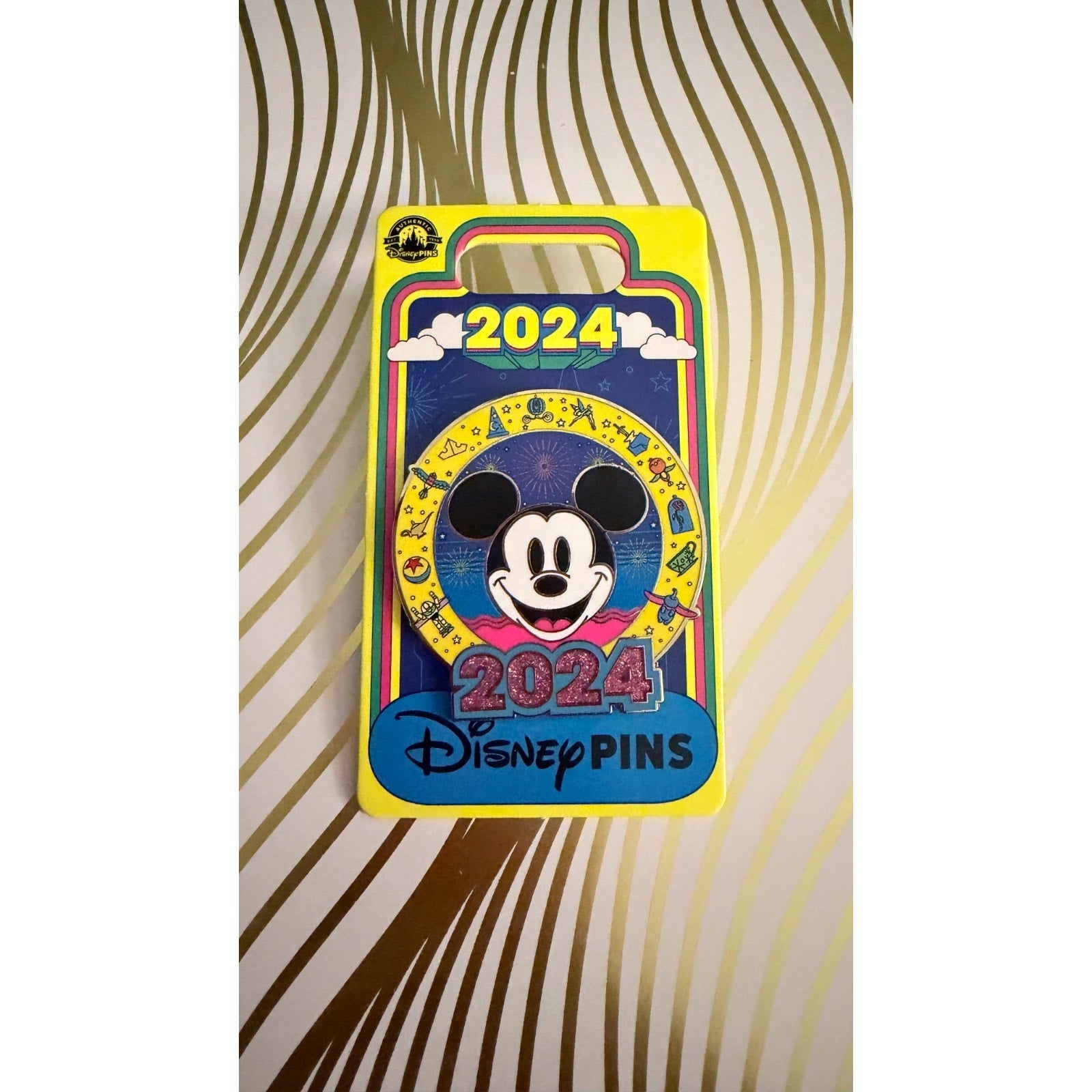 Disney Parks 2024 Mickey Mouse Dated Year Official Pin - NEW