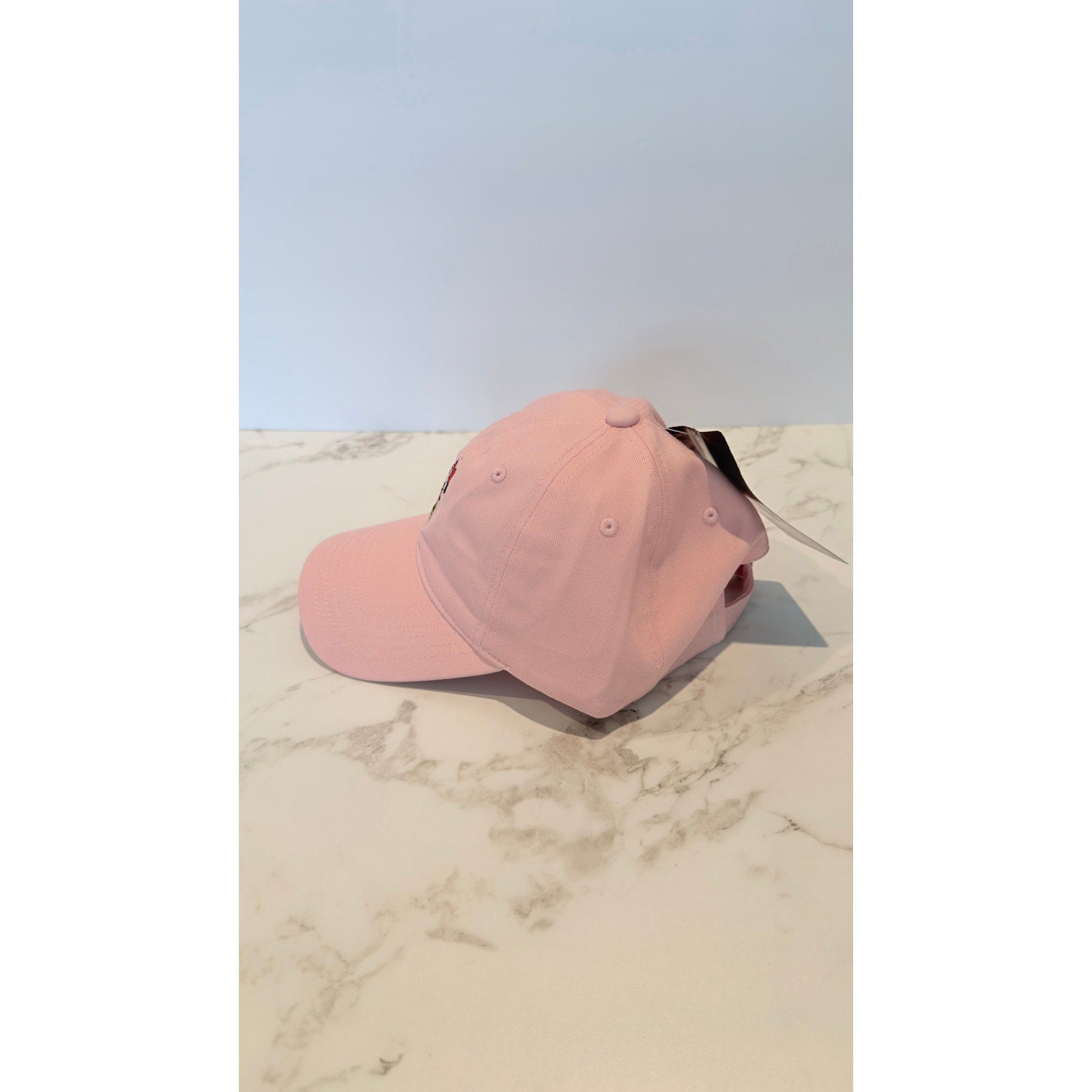 NEW Disney Minnie Mouse Pink Embroidered Adjustable Dad Hat