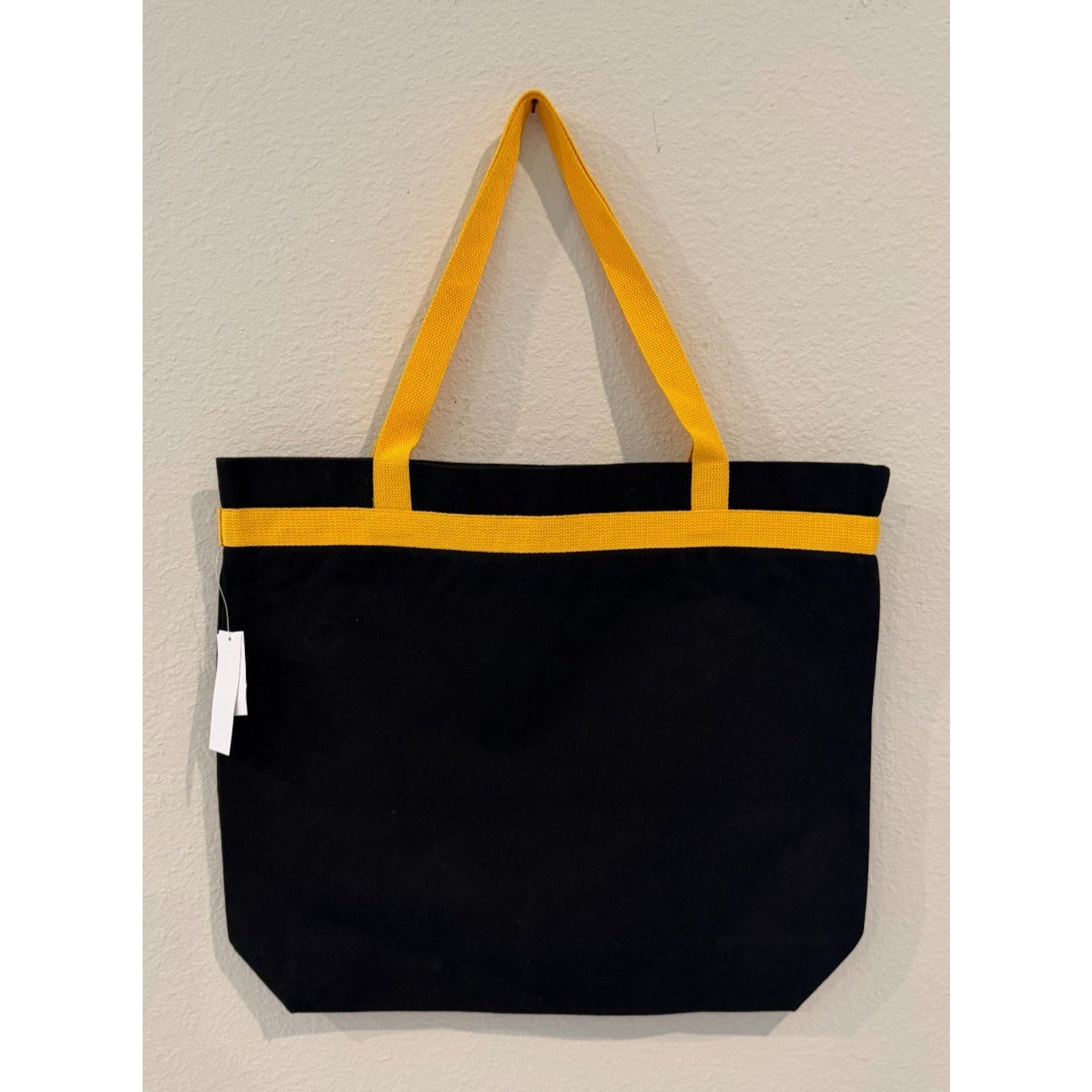 Universal Studios Harry Potter Attributes Hufflepuff Tote Bag NWT