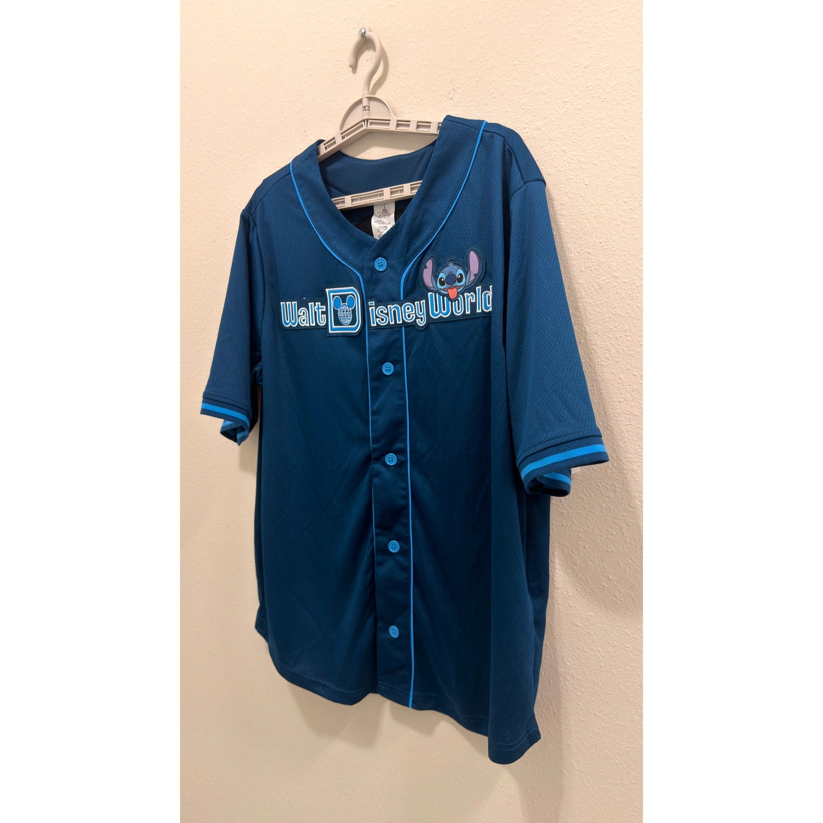 Disney Walt Disney World Stitch Experiment 626 Adults Baseball Jersey Large NWT