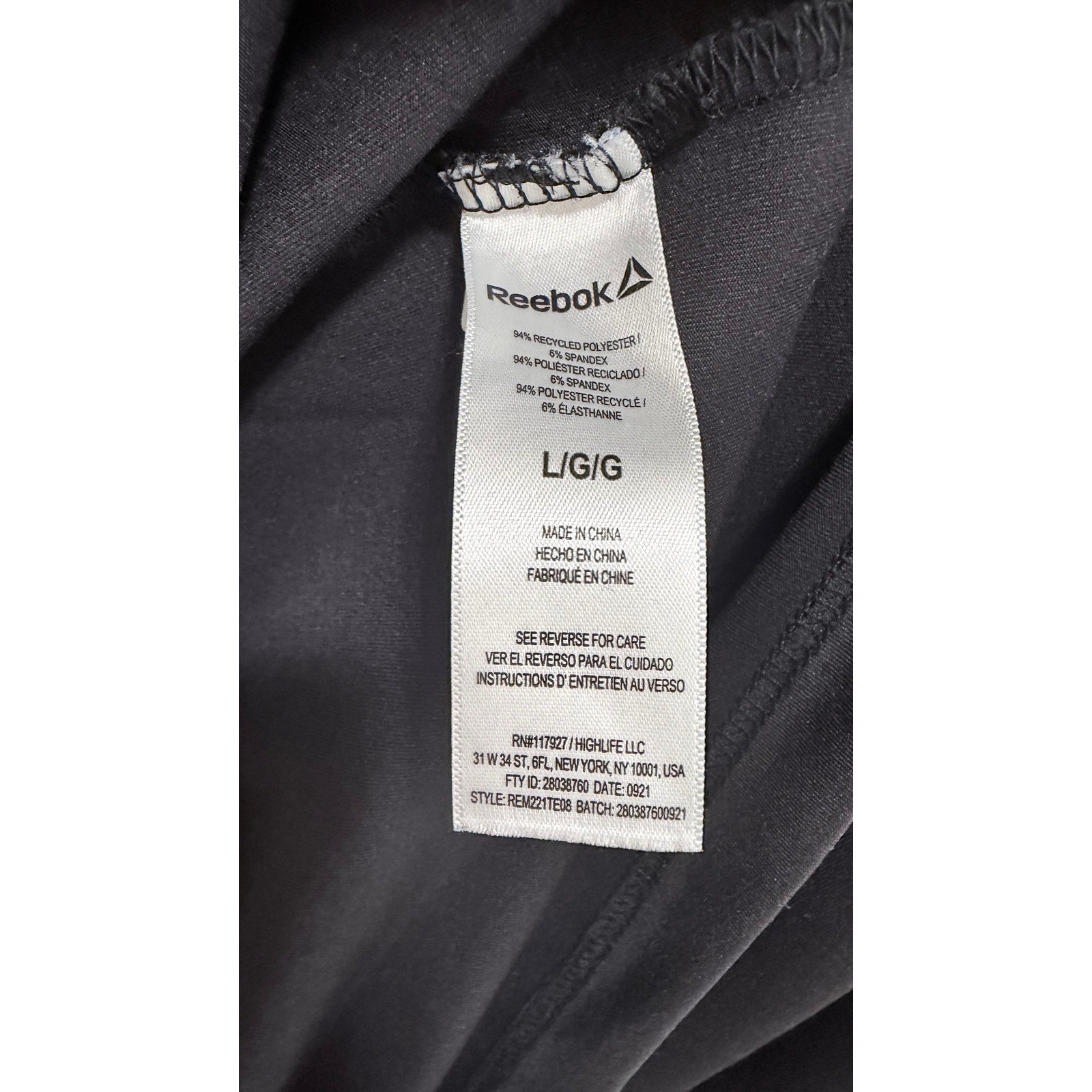 NWOT Reebok Men's Black Graphic Logo Gym Training Shirt - Large