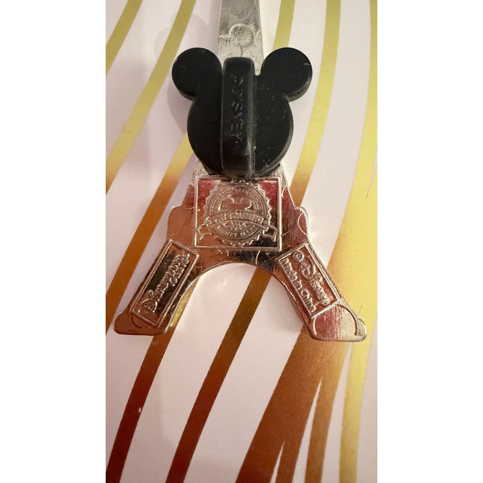 Disney Parks 2014 France Eiffel Tower Trading Pin