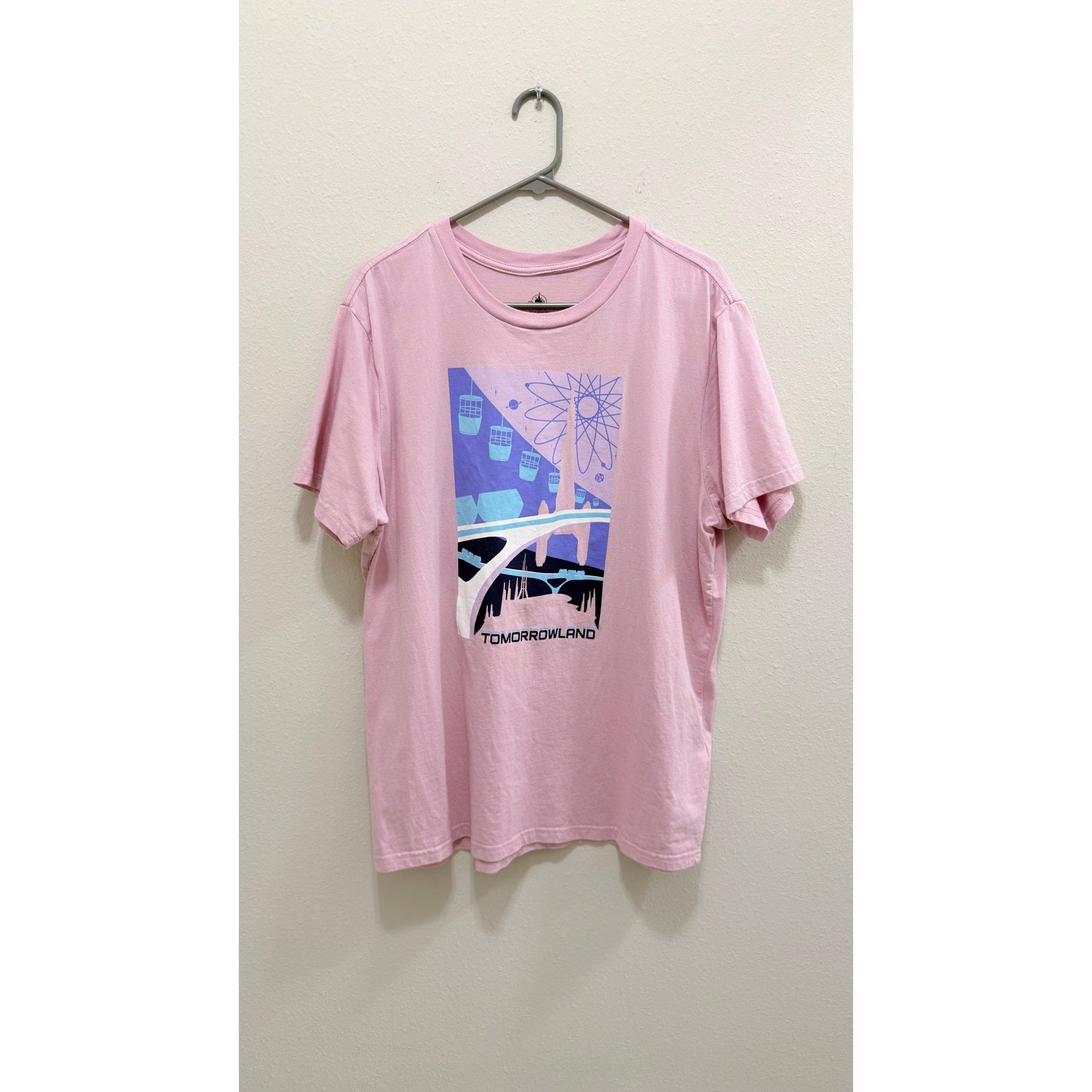 Disney Parks Tomorrowland Pink T-shirt Adult Unisex Large Preowned