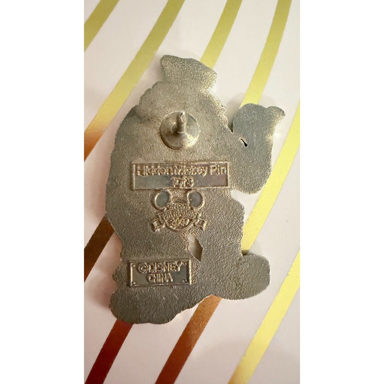 Disney Parks 2007 Hidden Mickey 1/3 Phineas Pock (Hitchhiking Ghost) Pin