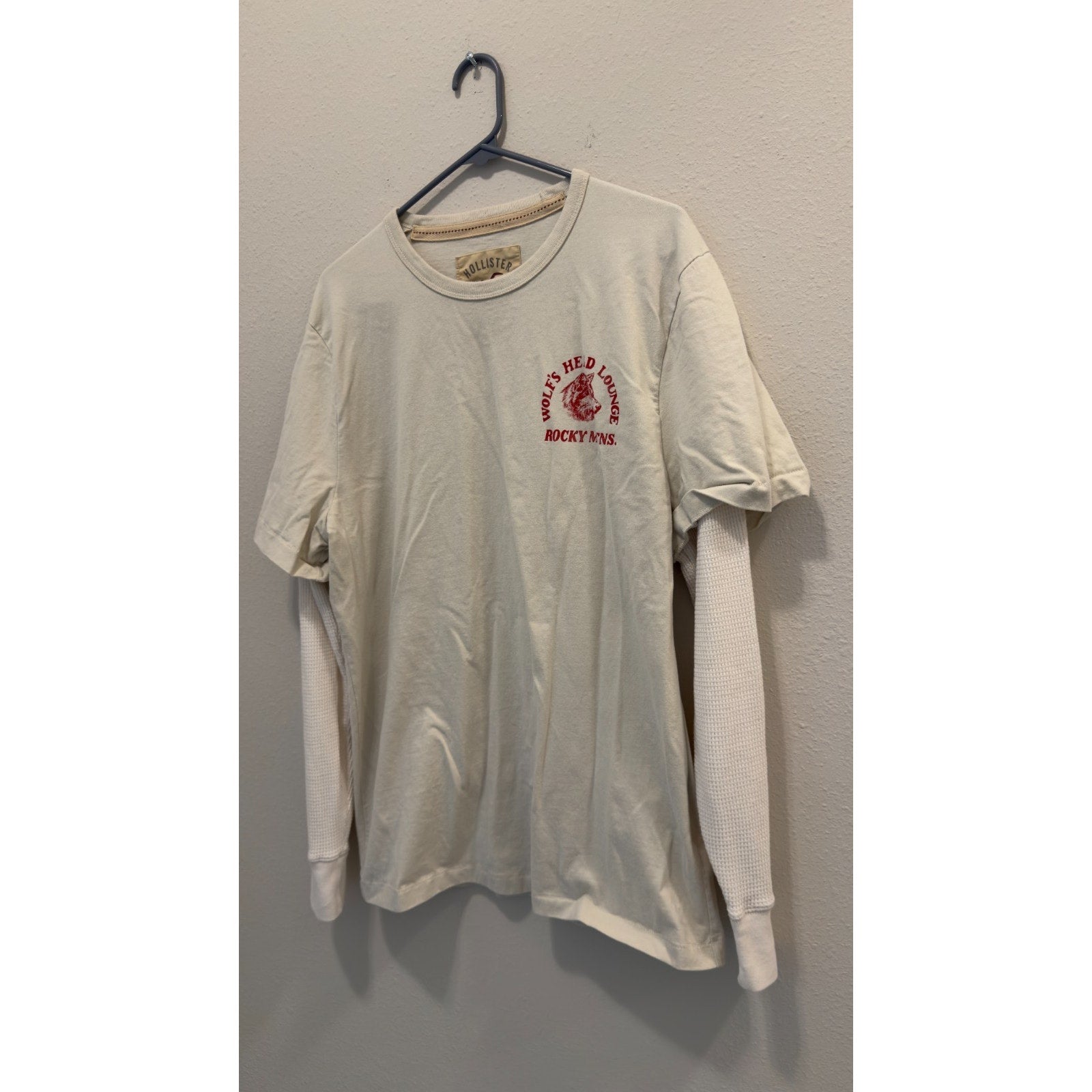 Hollister Layered Long-Sleeve Wolf’s Head Lounge Graphic Tee - Men’s Large NWT