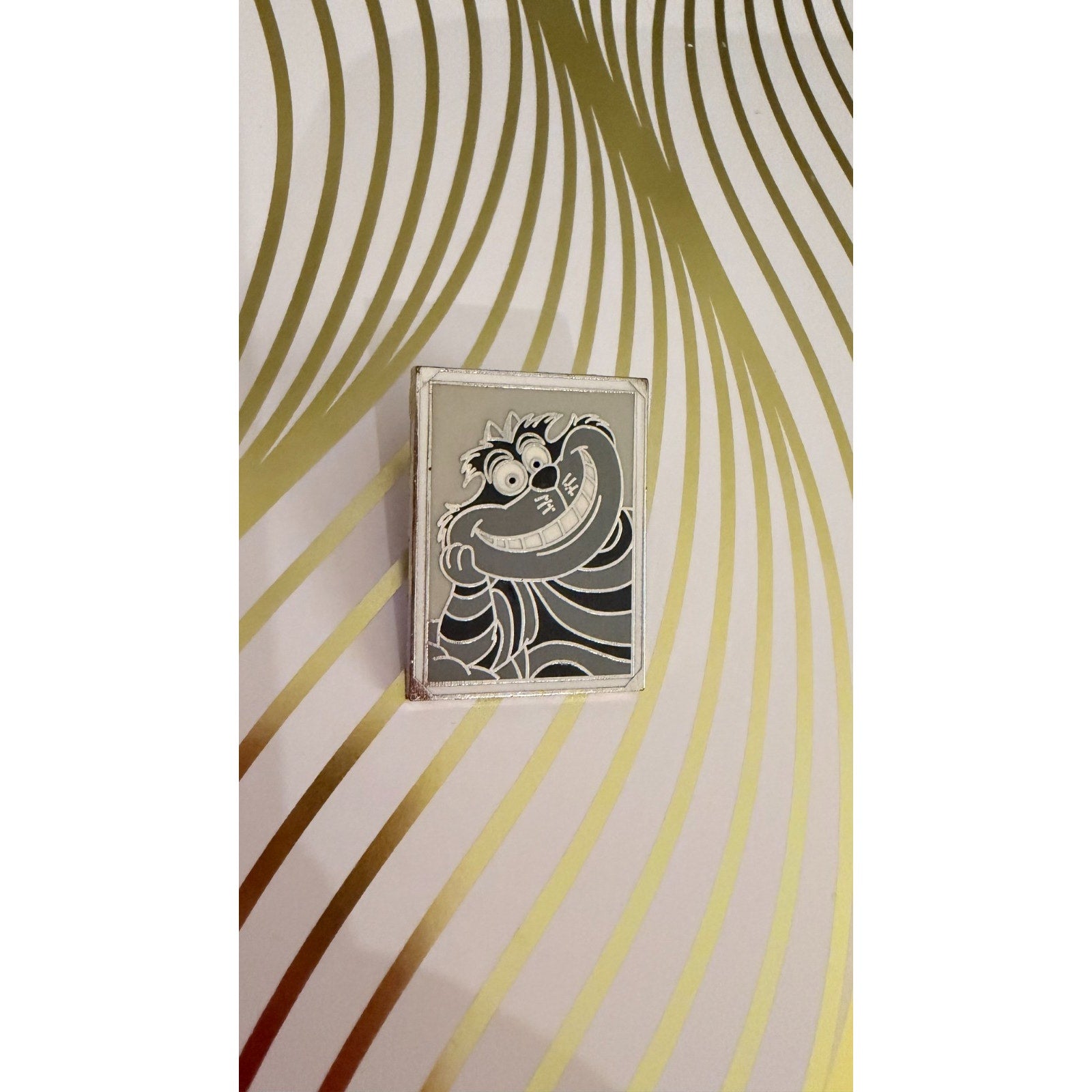 Disney Parks 2011 Black & White Snapshots: Cheshire Cat Limited Release Pin