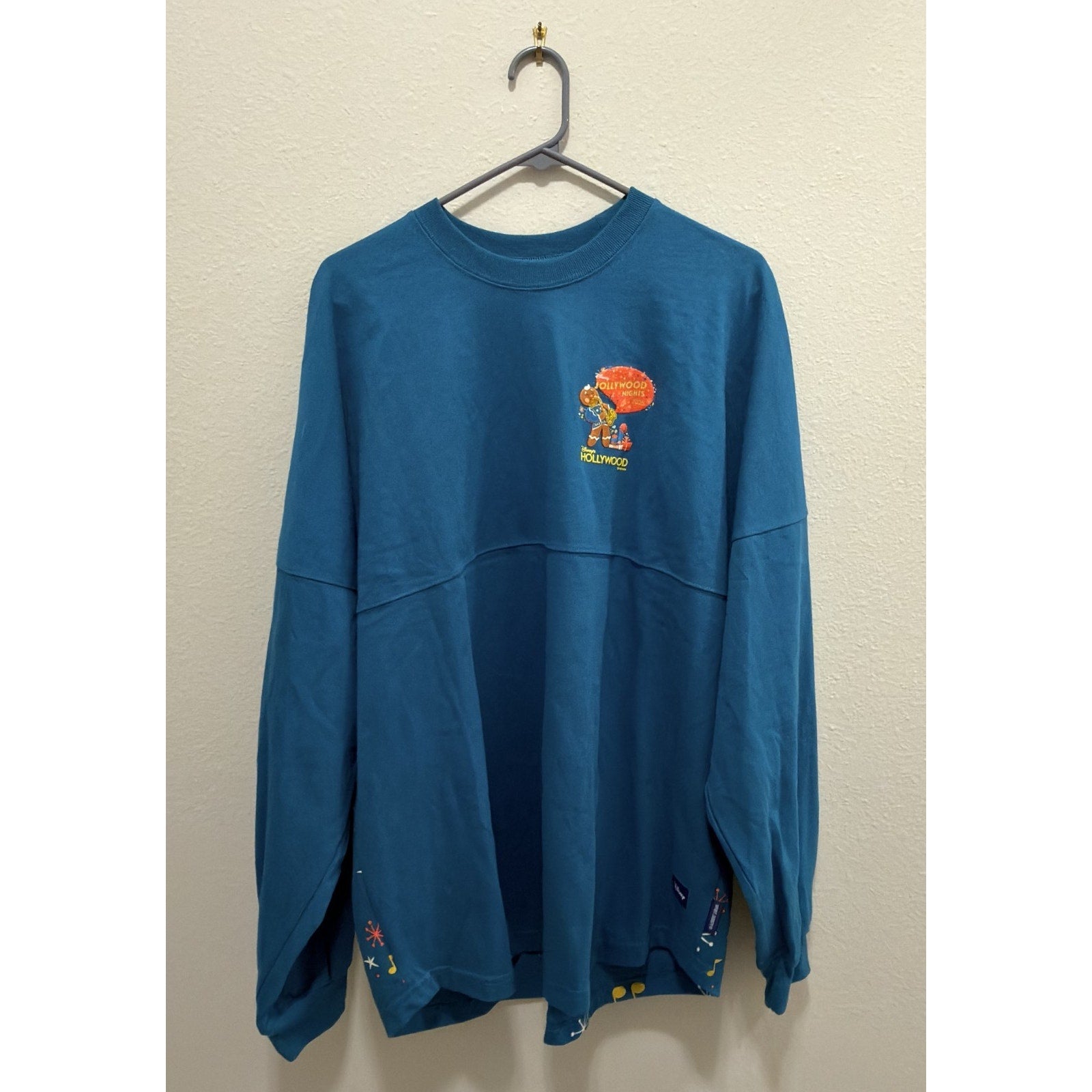 NWT Disney Parks x Spirit Jersey Jollywood Night Holiday Party 2025 Adult Medium