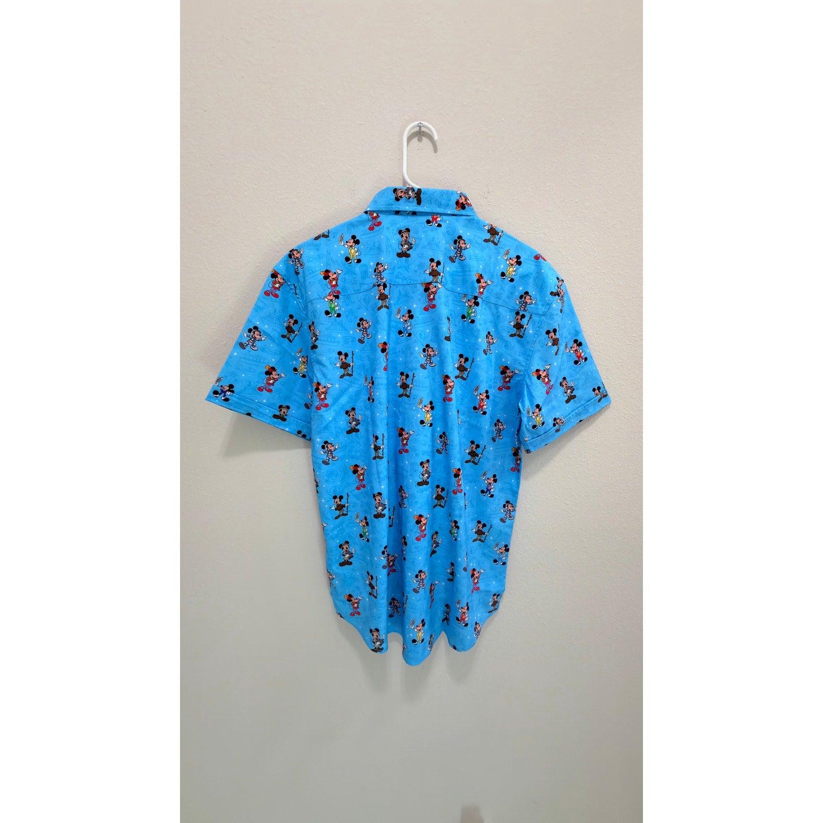 NWT Disney Parks 2025 RSVLTS Mickey Mouse Men’s Shirt - Large