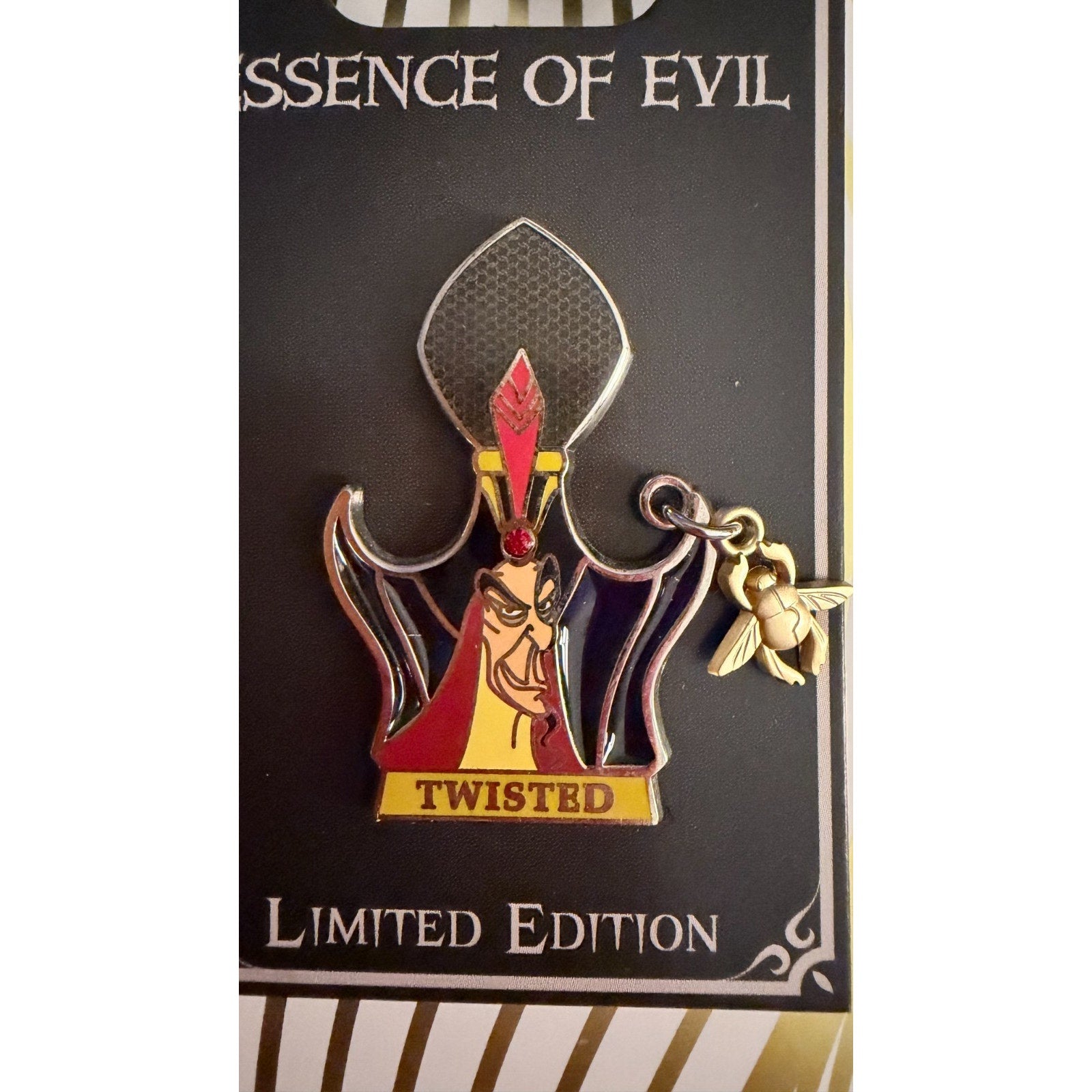 Disney Parks Essence of Evil Jafar Perfume Pin - LE 3000 - NEW